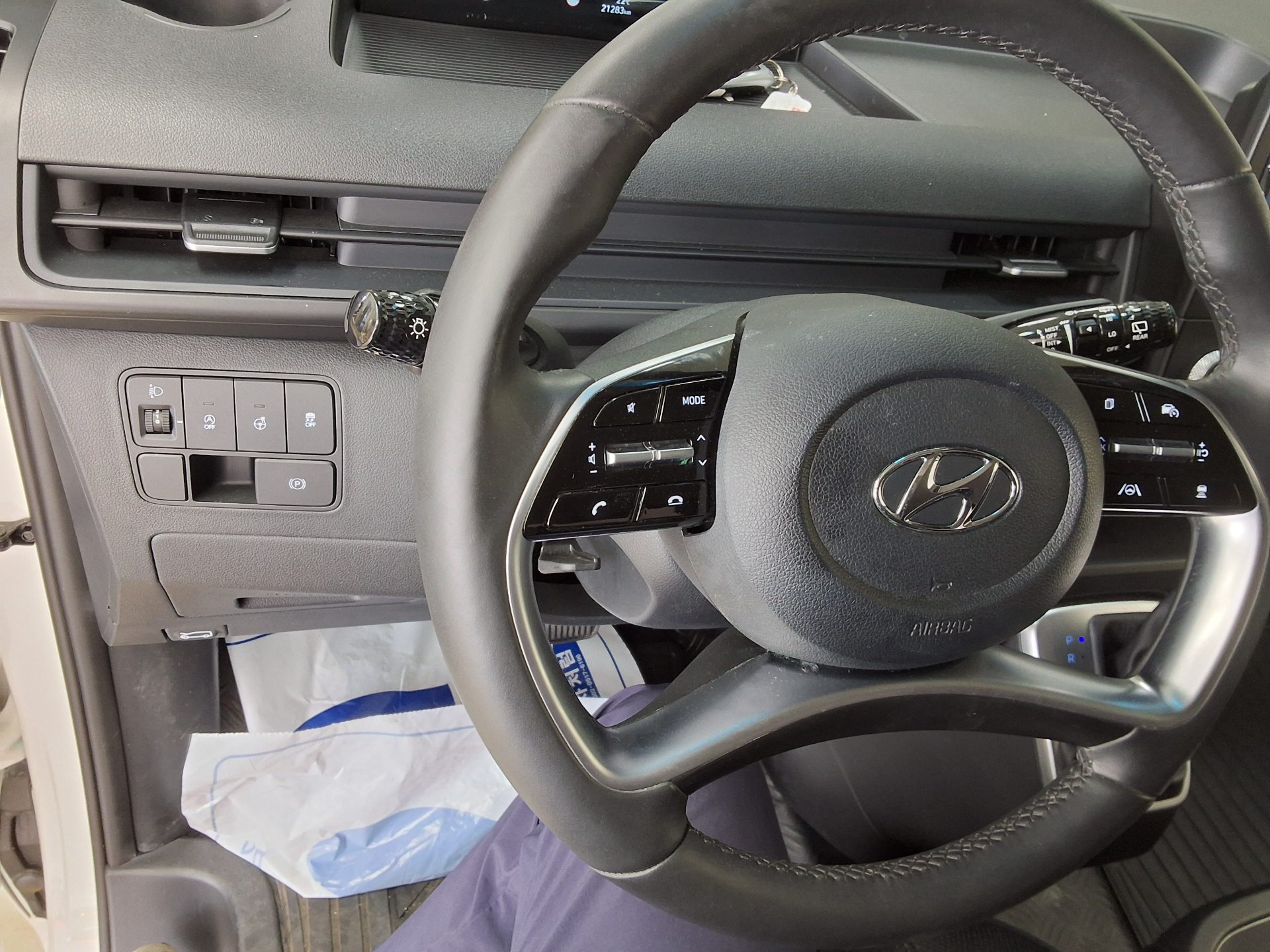 Hyundai Staria 2022 - Image 16