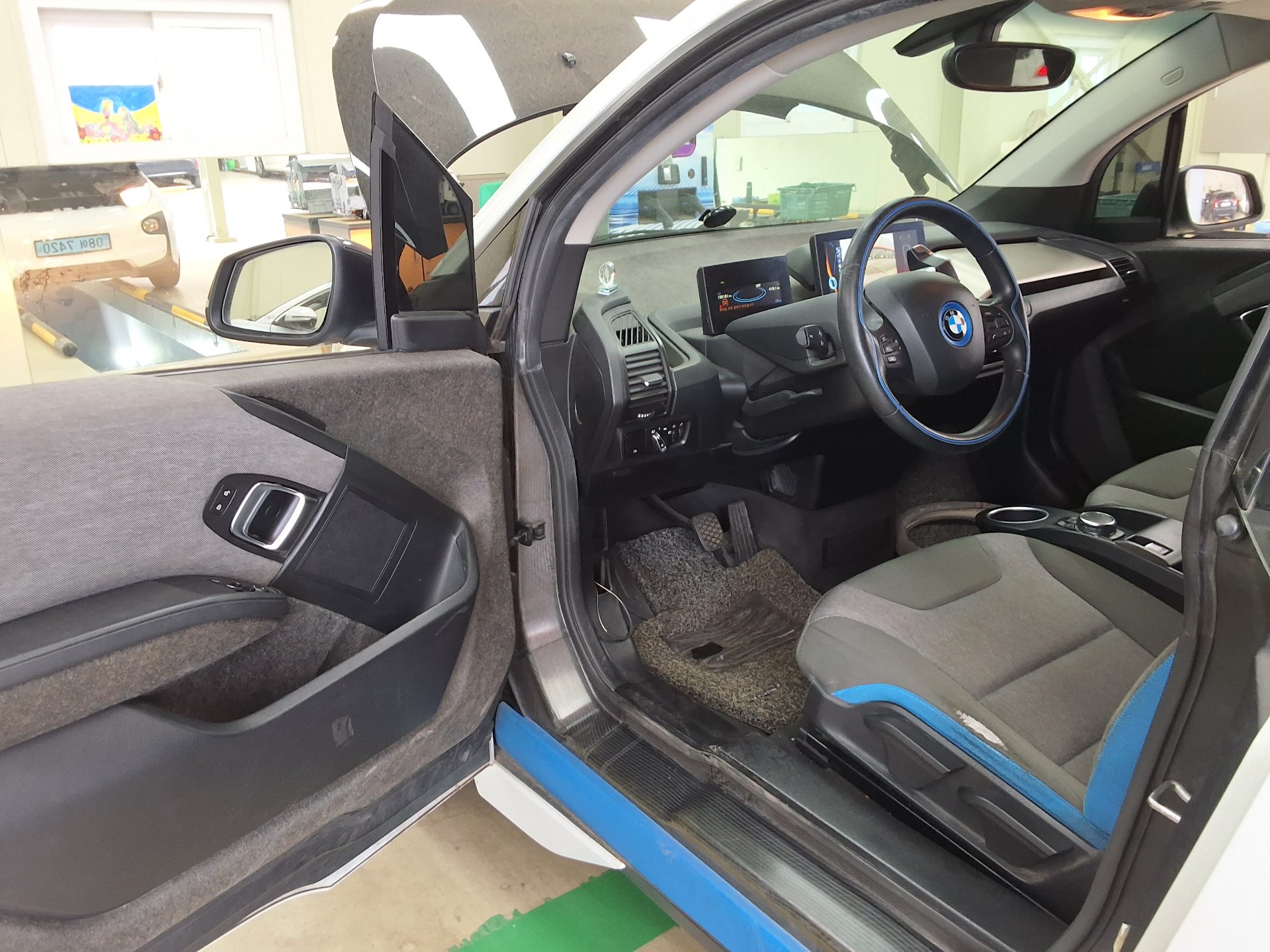 بي إم دبليو i3 2016 - صورة 9