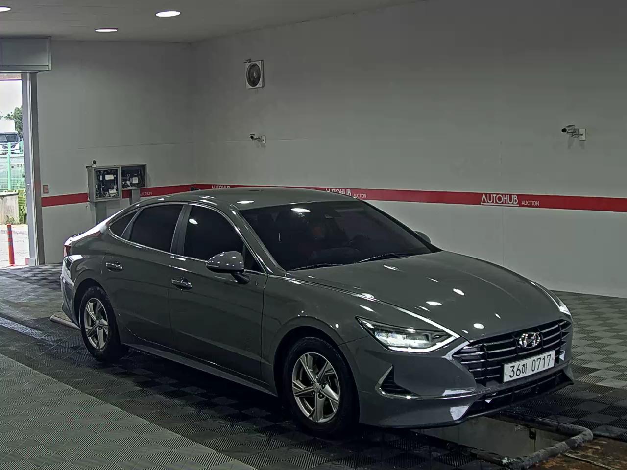 Hyundai Sonata 2020 - Image 2