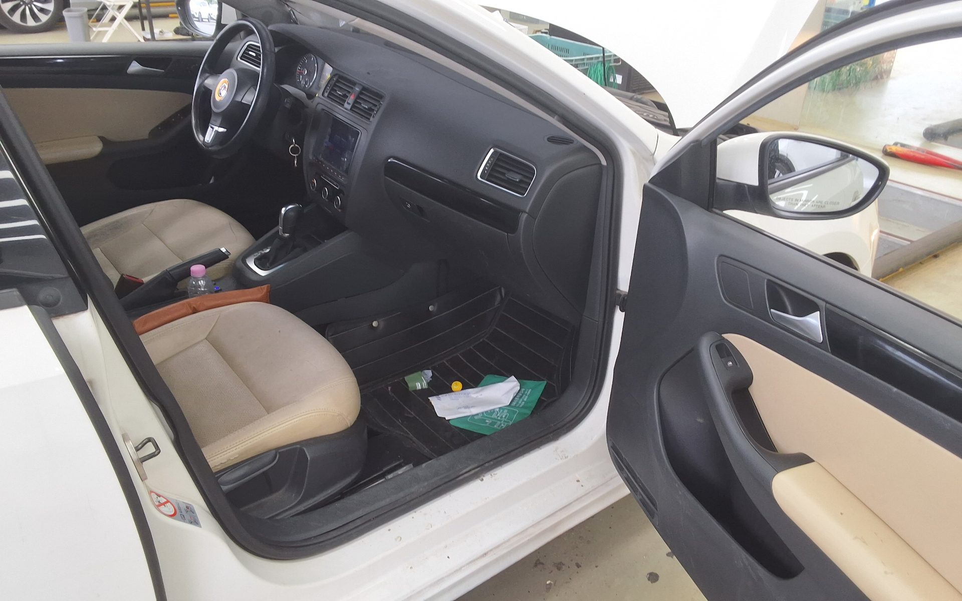 Volkswagen Jetta 2014 - Image 13