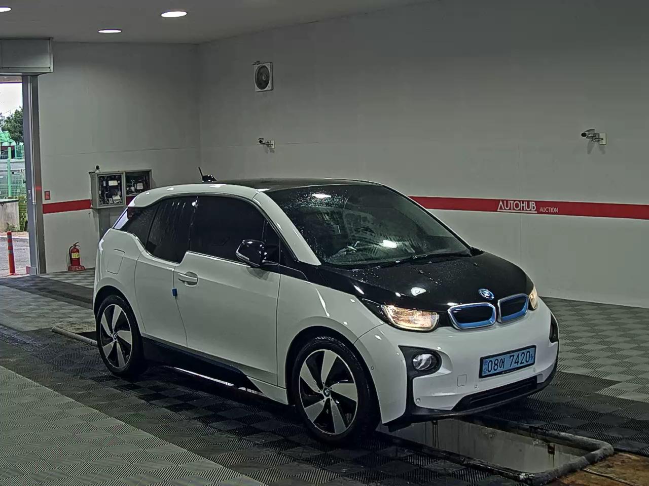 بي إم دبليو i3 2016 - صورة 2