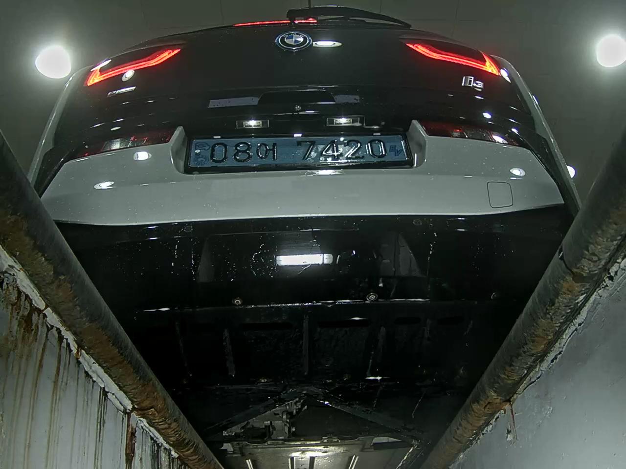 بي إم دبليو i3 2016 - صورة 7