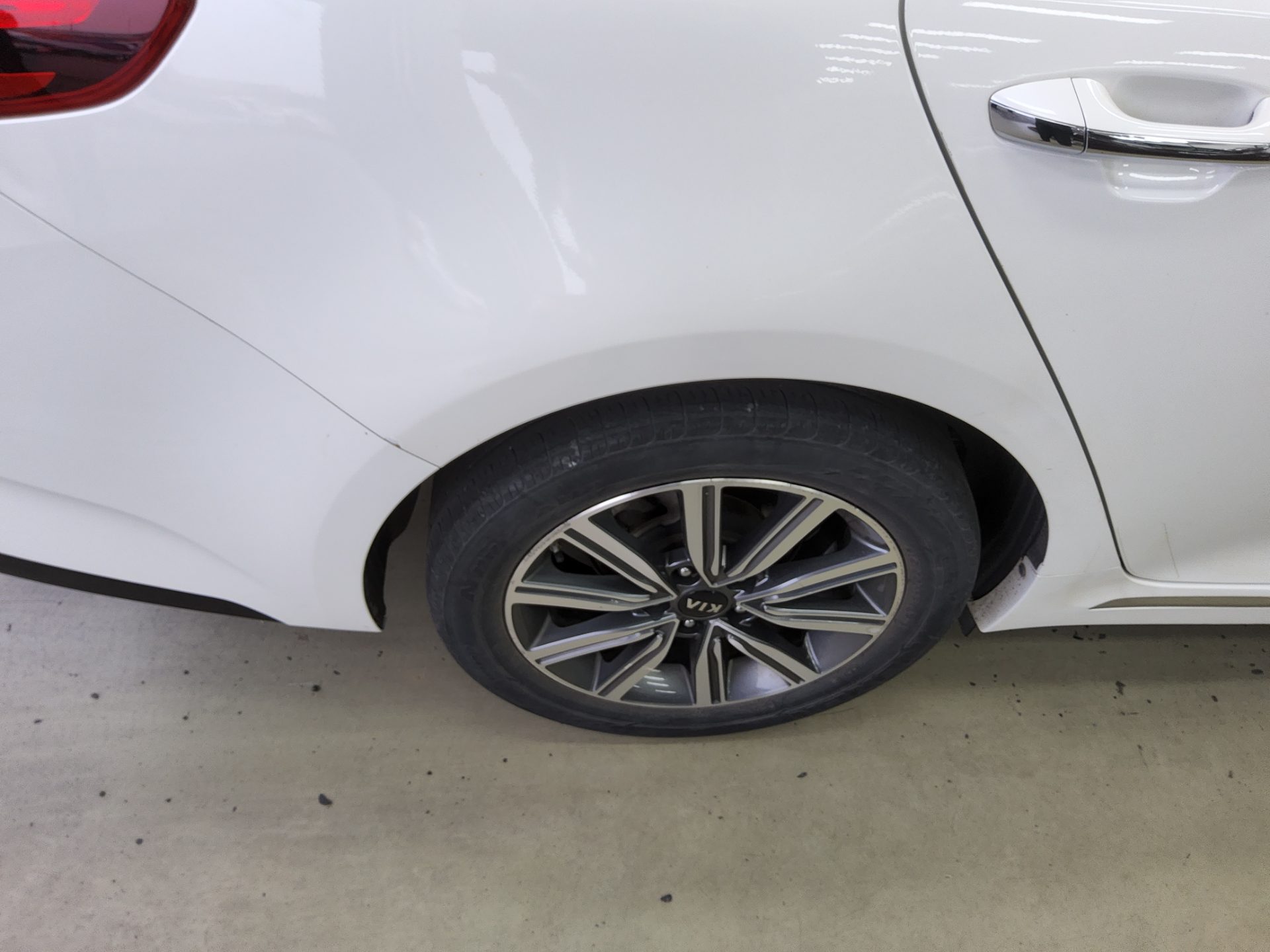 Kia Stinger 2020 - Image 21