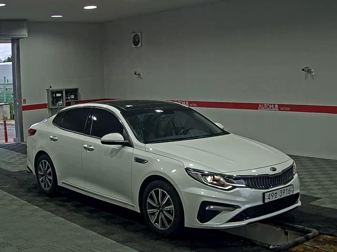 Kia Stinger 2020 - Image 2