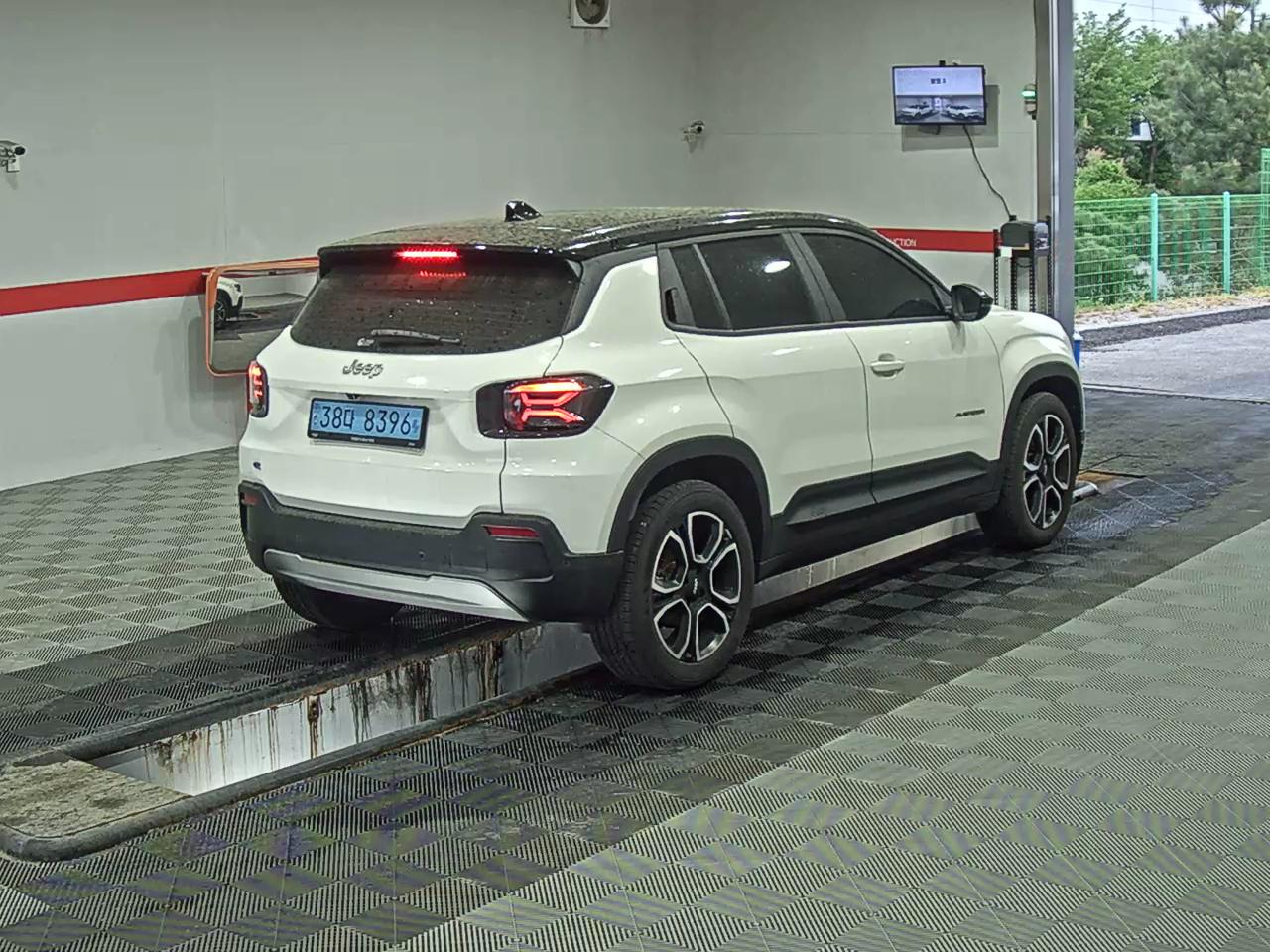 Dodge Avenger 2024 - Image 4