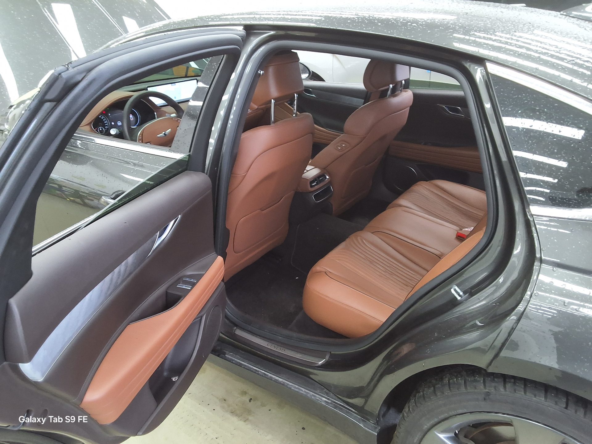 هيونداي جينيسيس 2023 - صورة 11