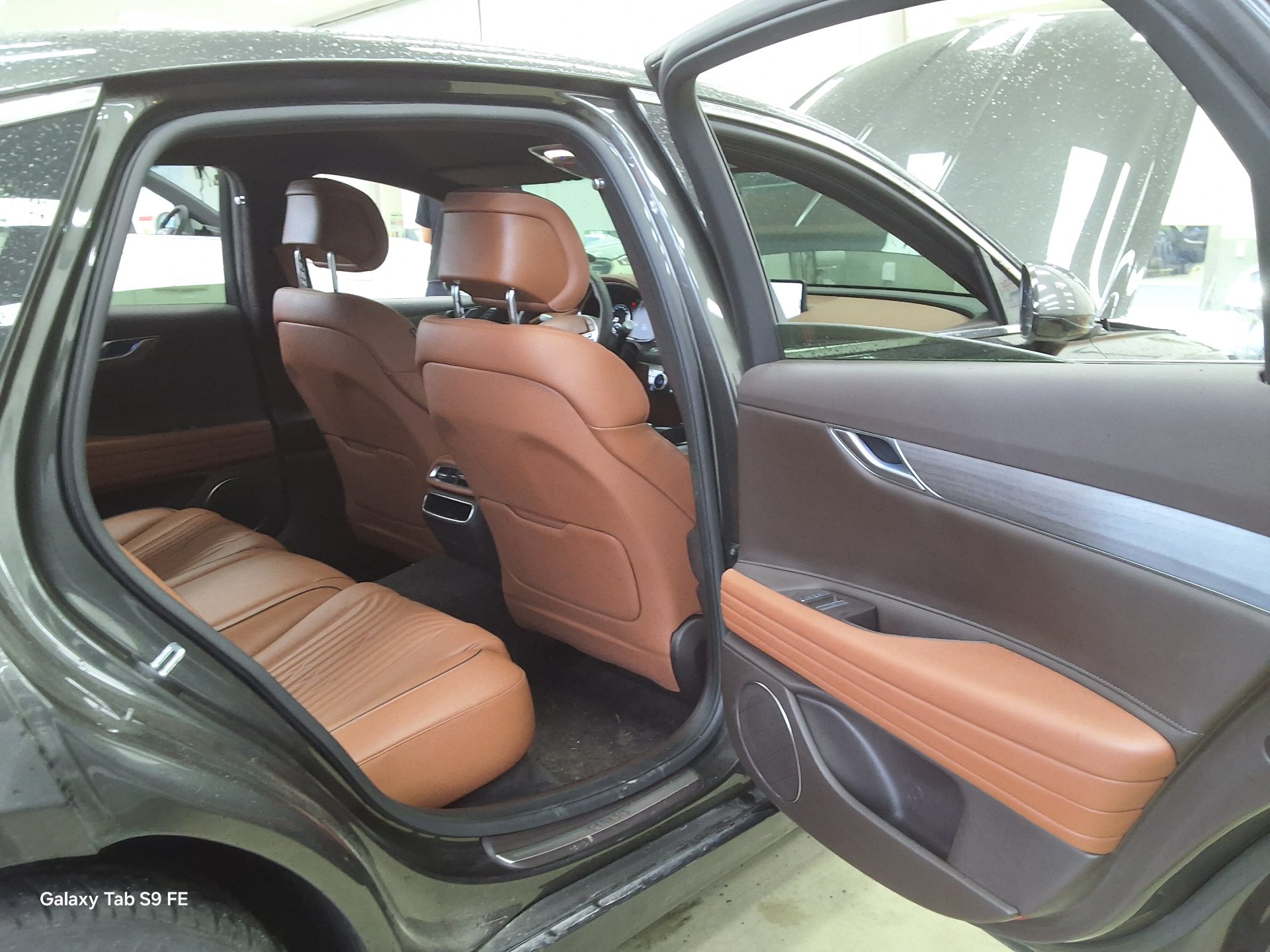 هيونداي جينيسيس 2023 - صورة 12