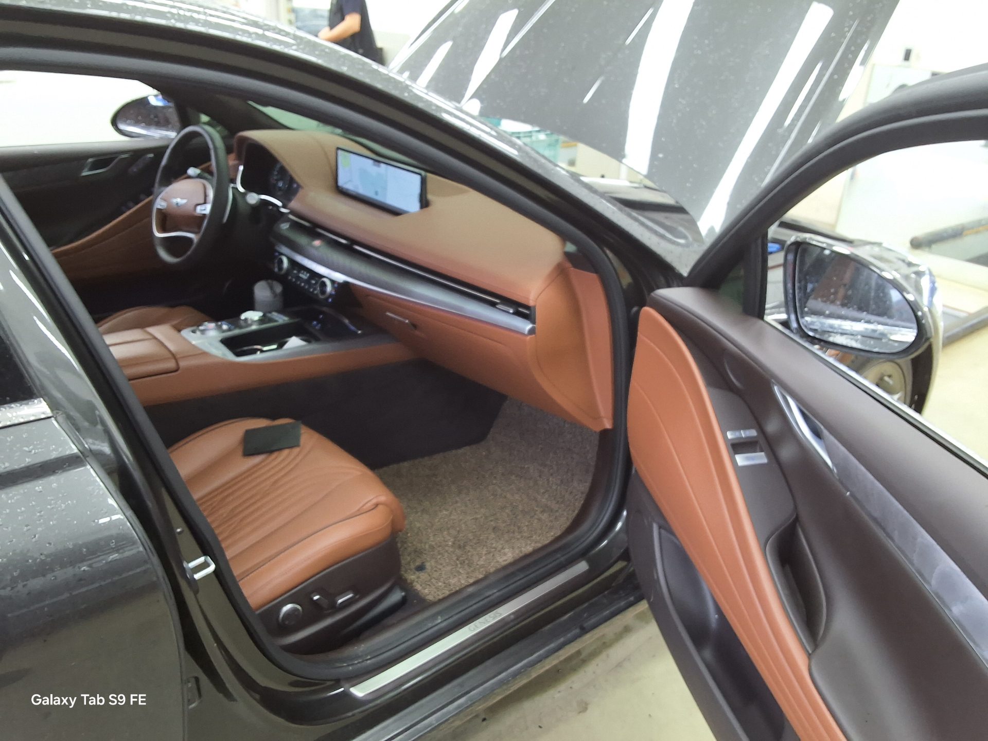 هيونداي جينيسيس 2023 - صورة 13