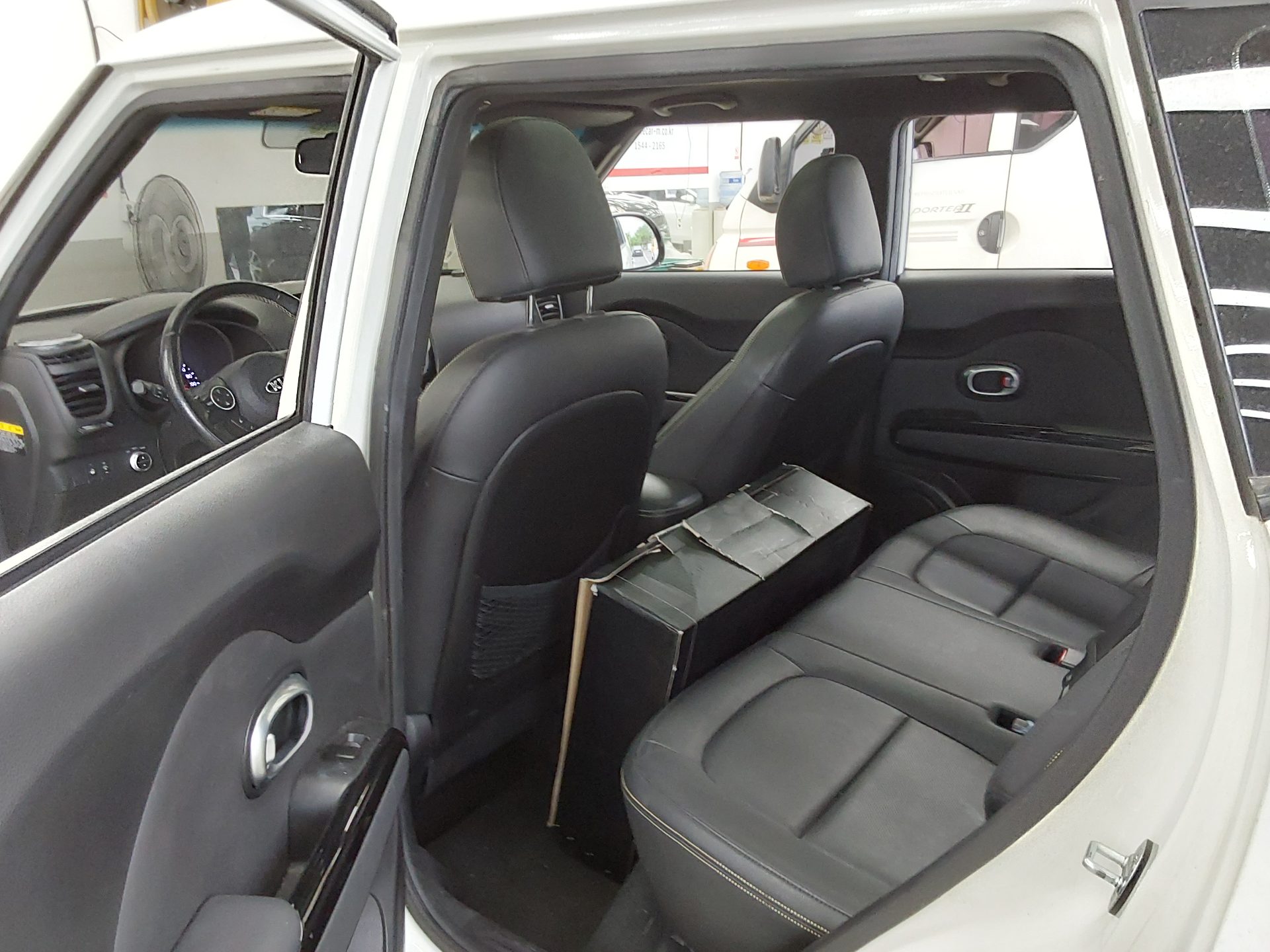 Kia Other 2014 - Image 12