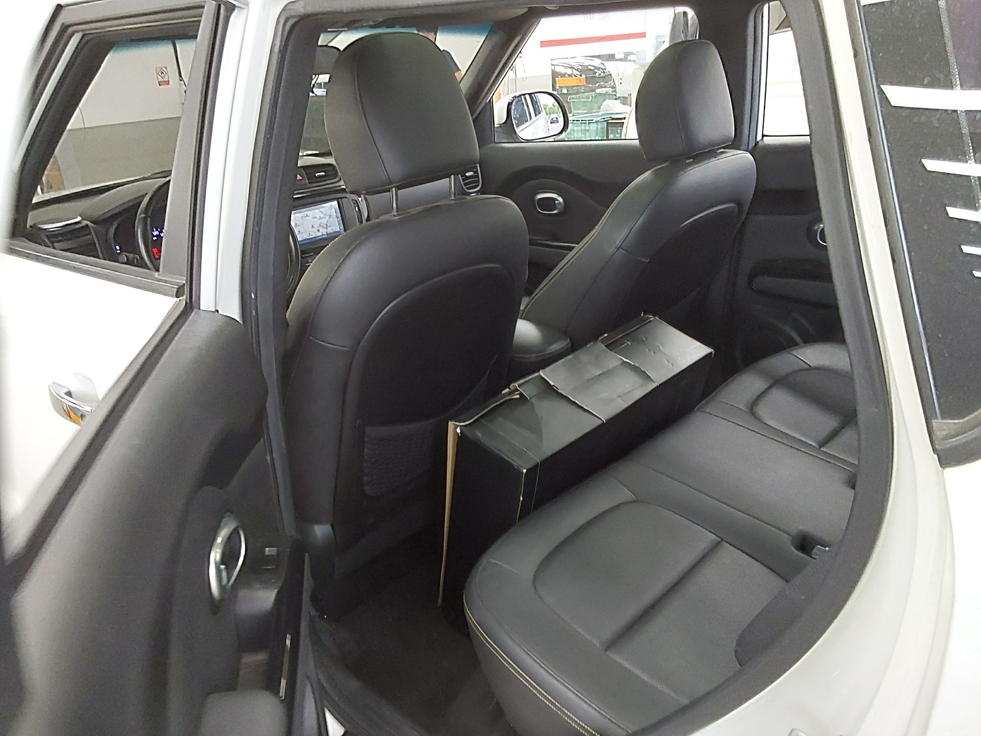 Kia Other 2014 - Image 13