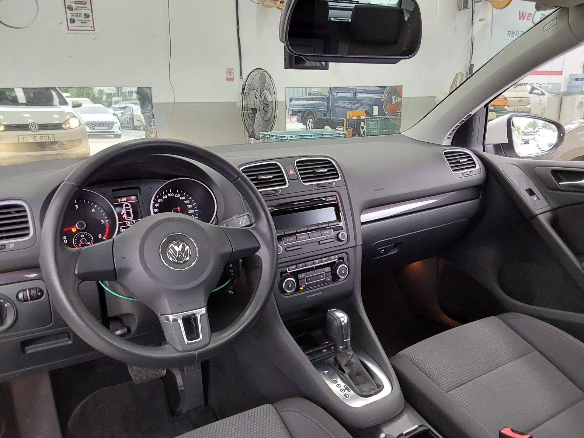 Volkswagen Golf 2013 - Image 11