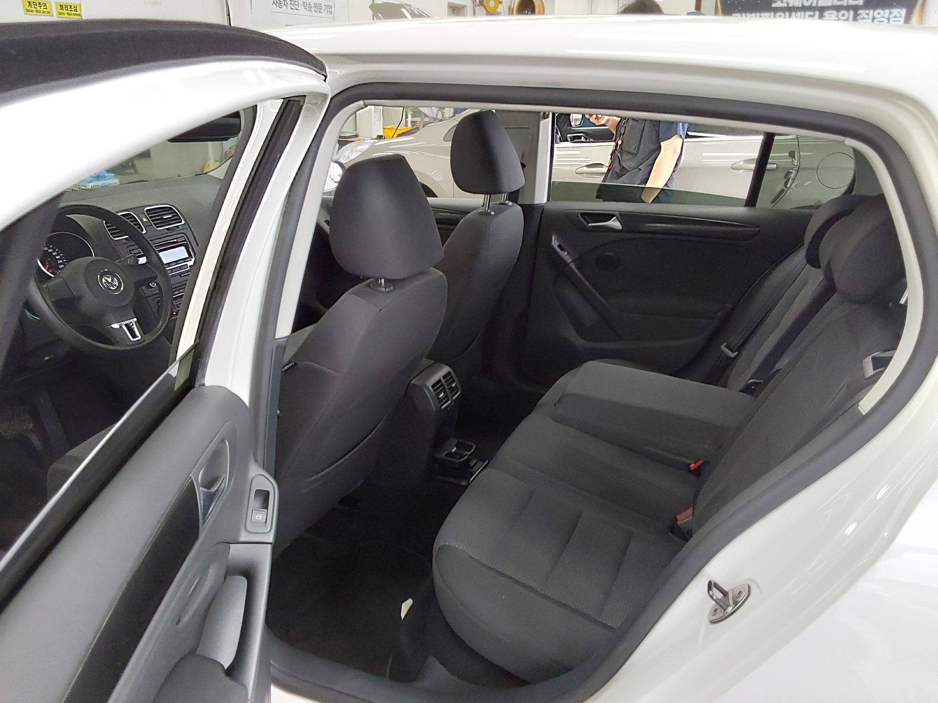 Volkswagen Golf 2013 - Image 12