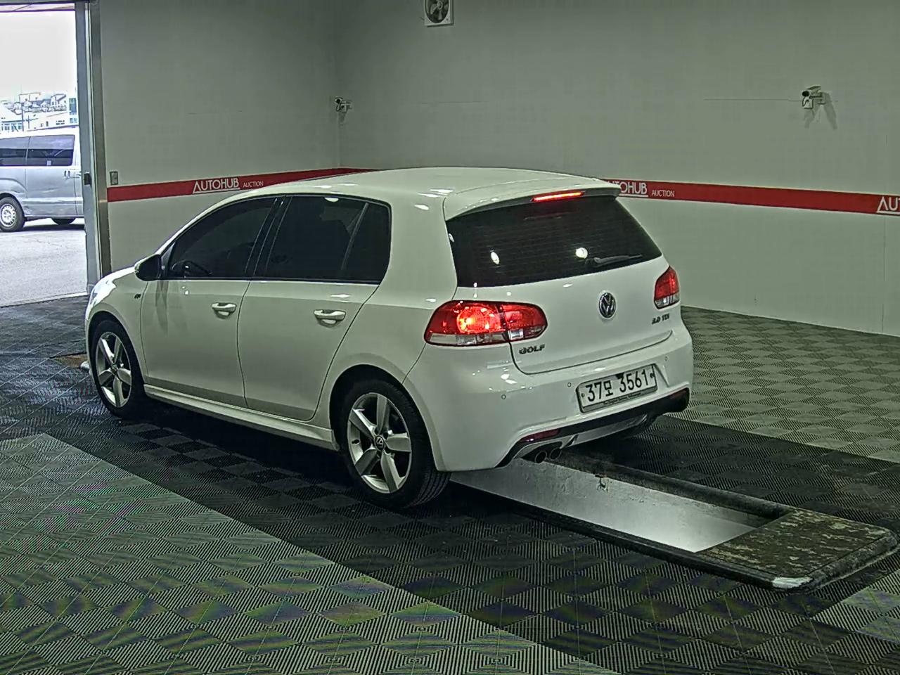 Volkswagen Golf 2013 - Image 5