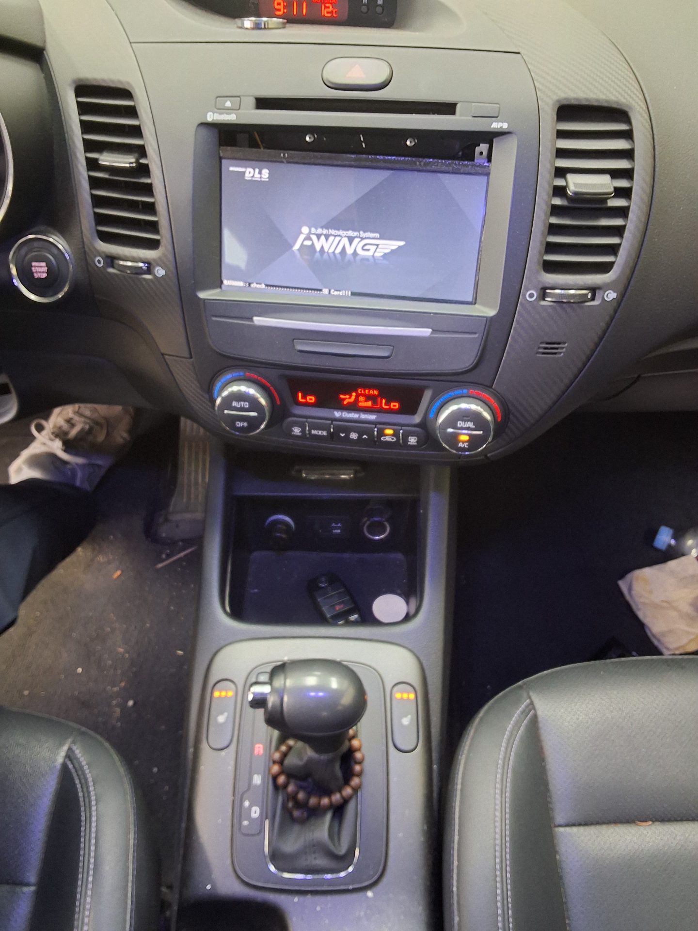 Kia K3 2013 - Image 10