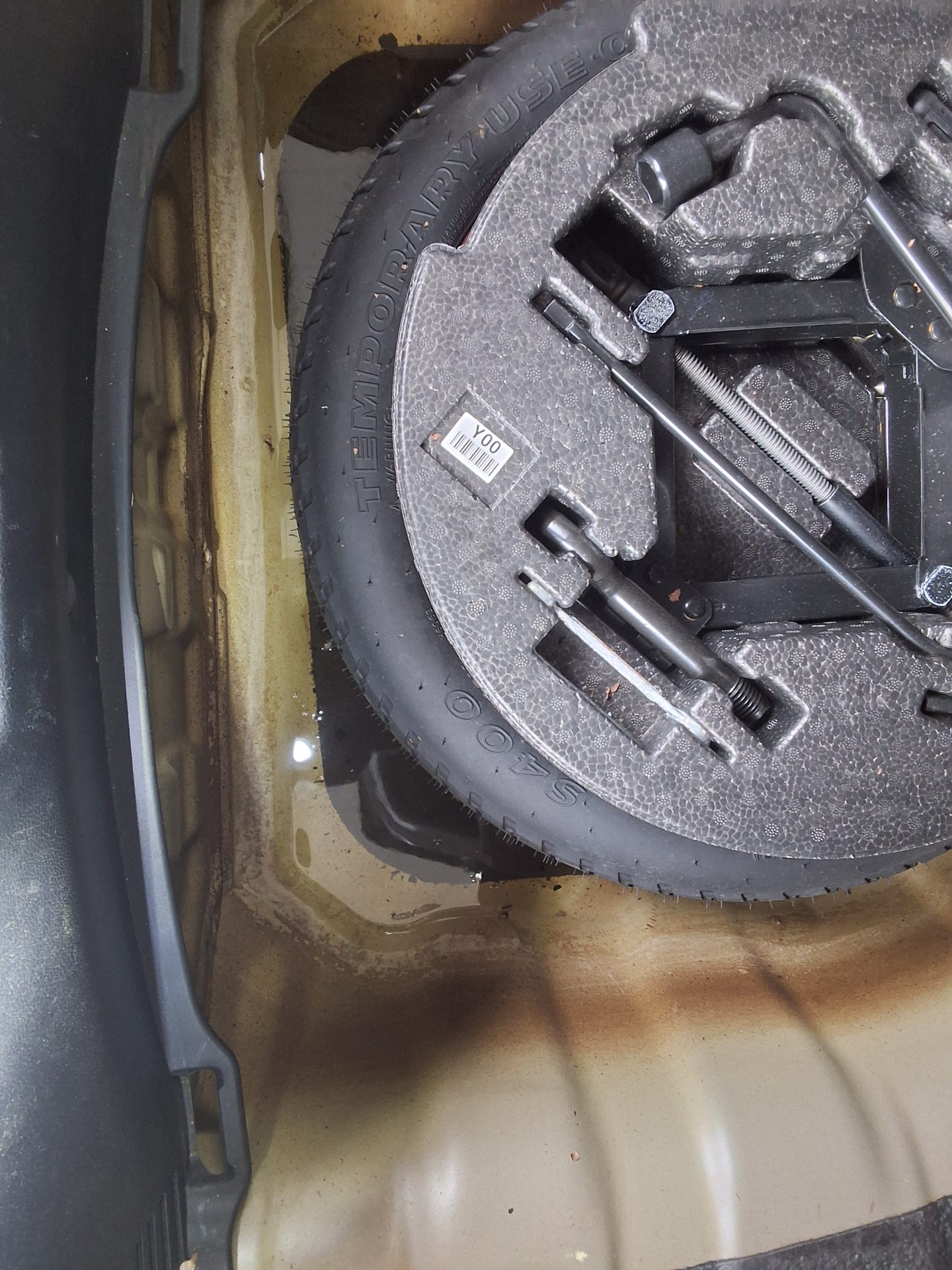 Kia K3 2013 - Image 20
