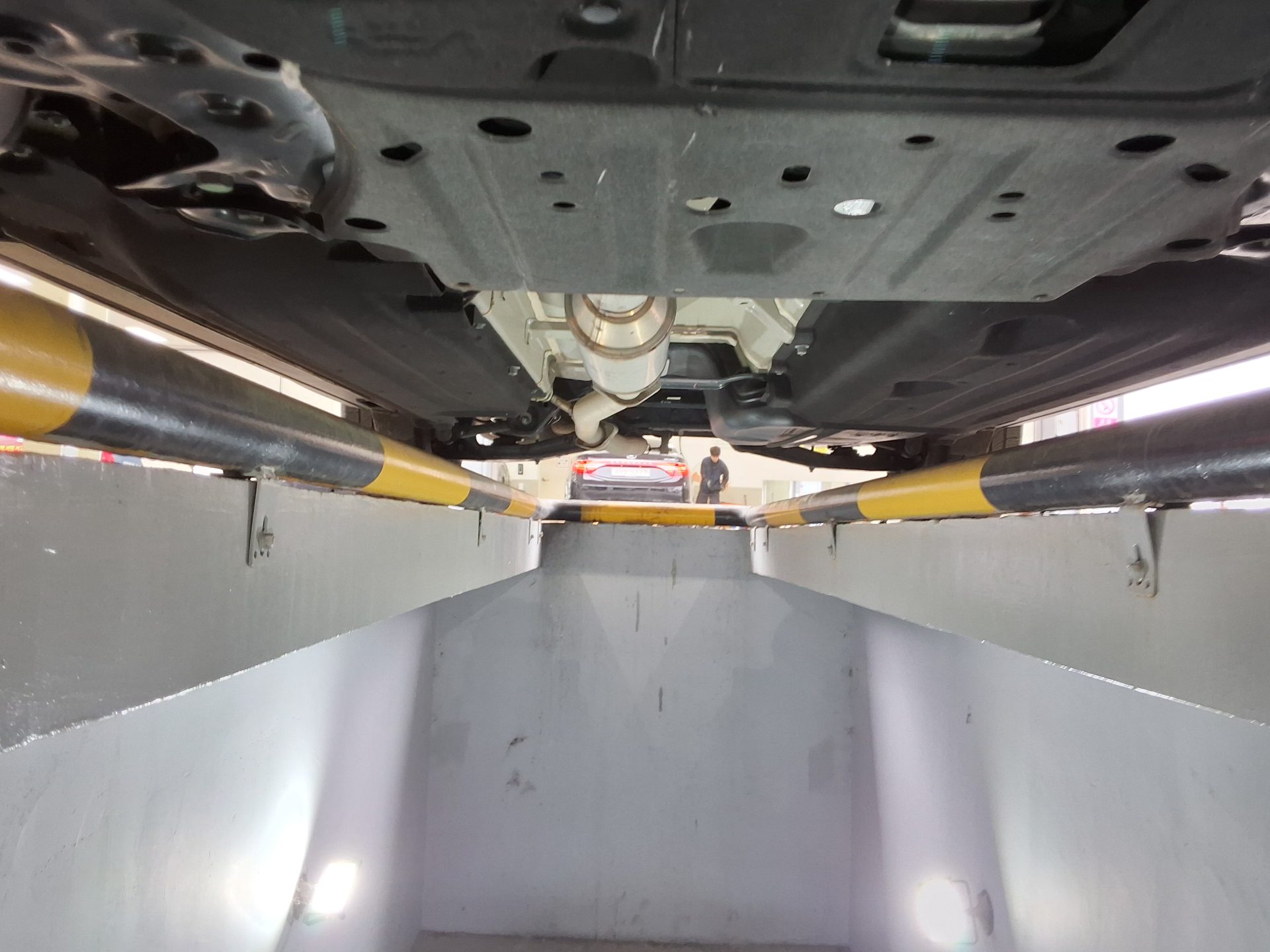 Hyundai Santa Fe 2022 - Image 19