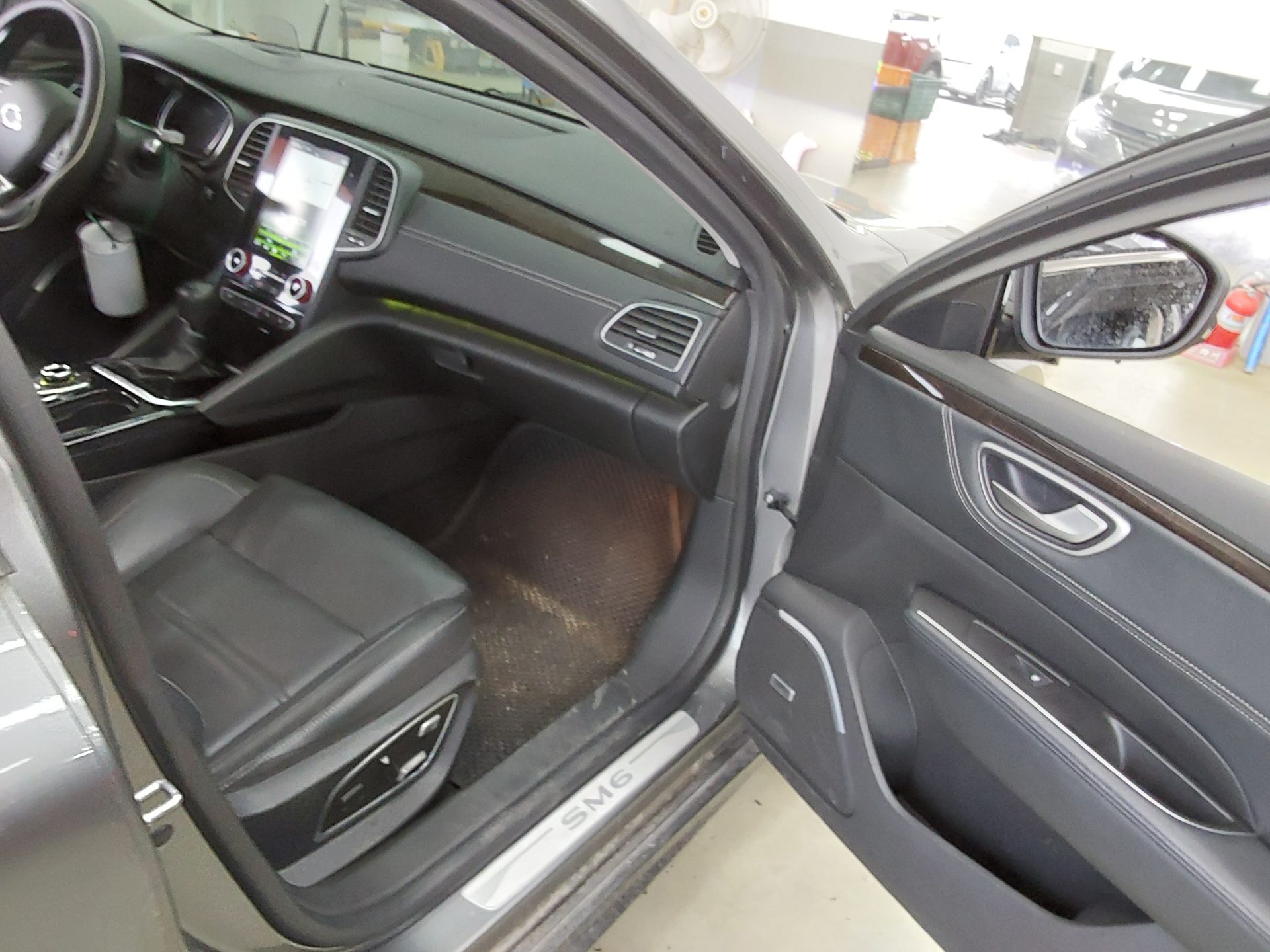 Renault Samsung SM6 2016 - Image 14