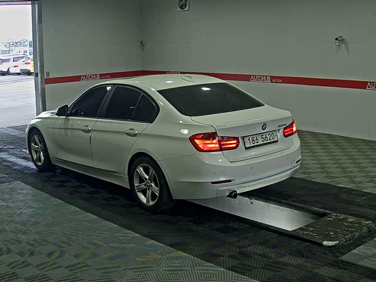 BMW 3 Series - 5