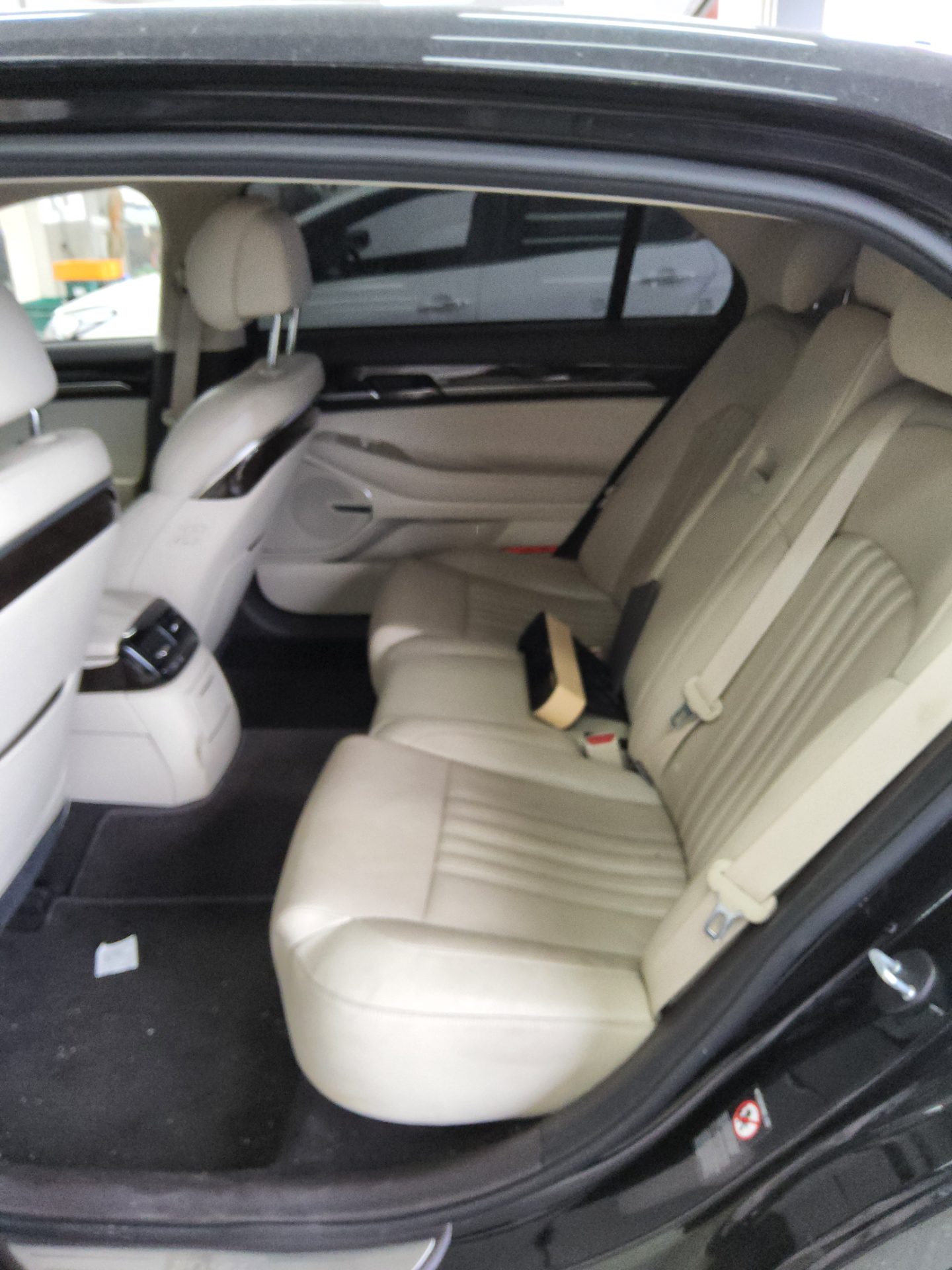 Hyundai Genesis EQ900 2018 - Image 11