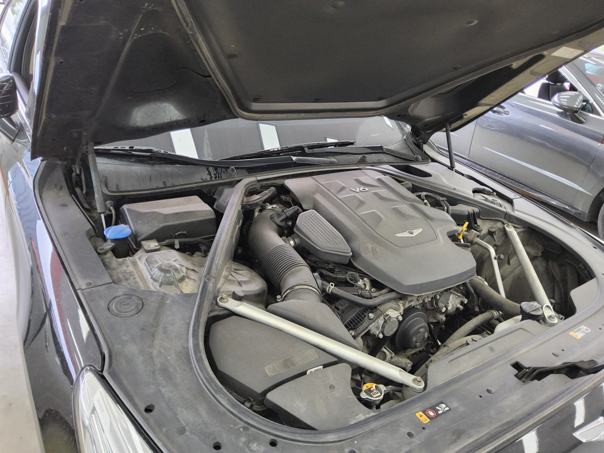 Hyundai Genesis EQ900 2018 - Image 17