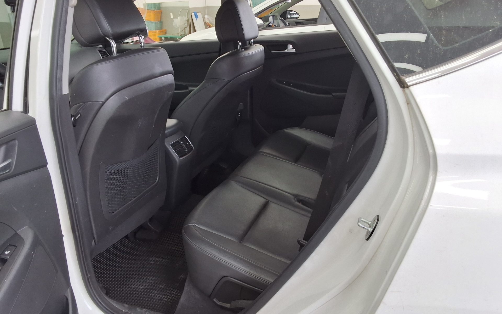 Hyundai Tucson - 11