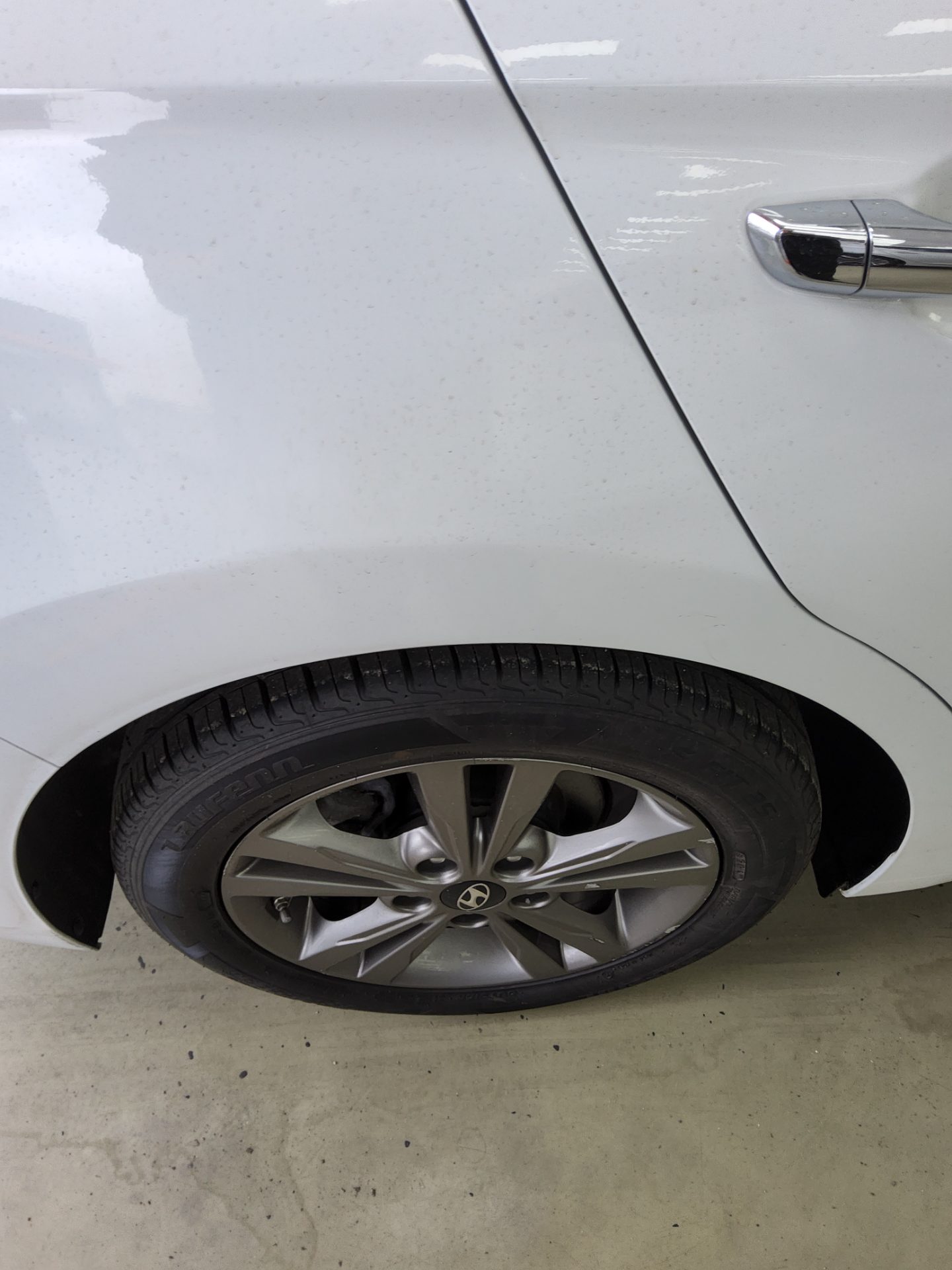 Hyundai Elantra 2016 - Image 21