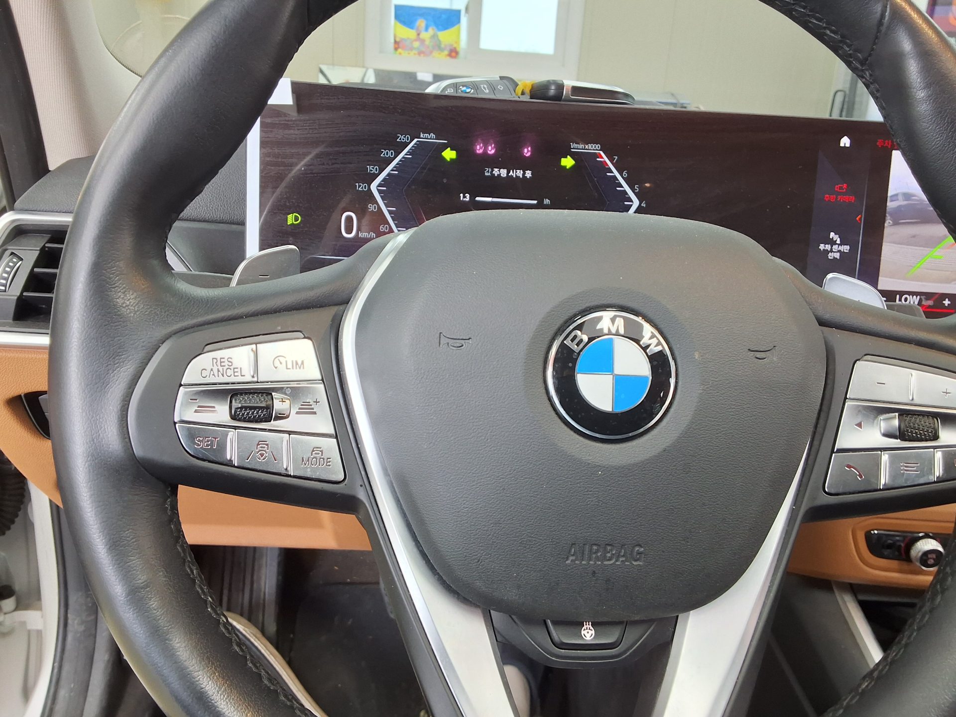 BMW 3 시리즈 2023 - 이미지 18