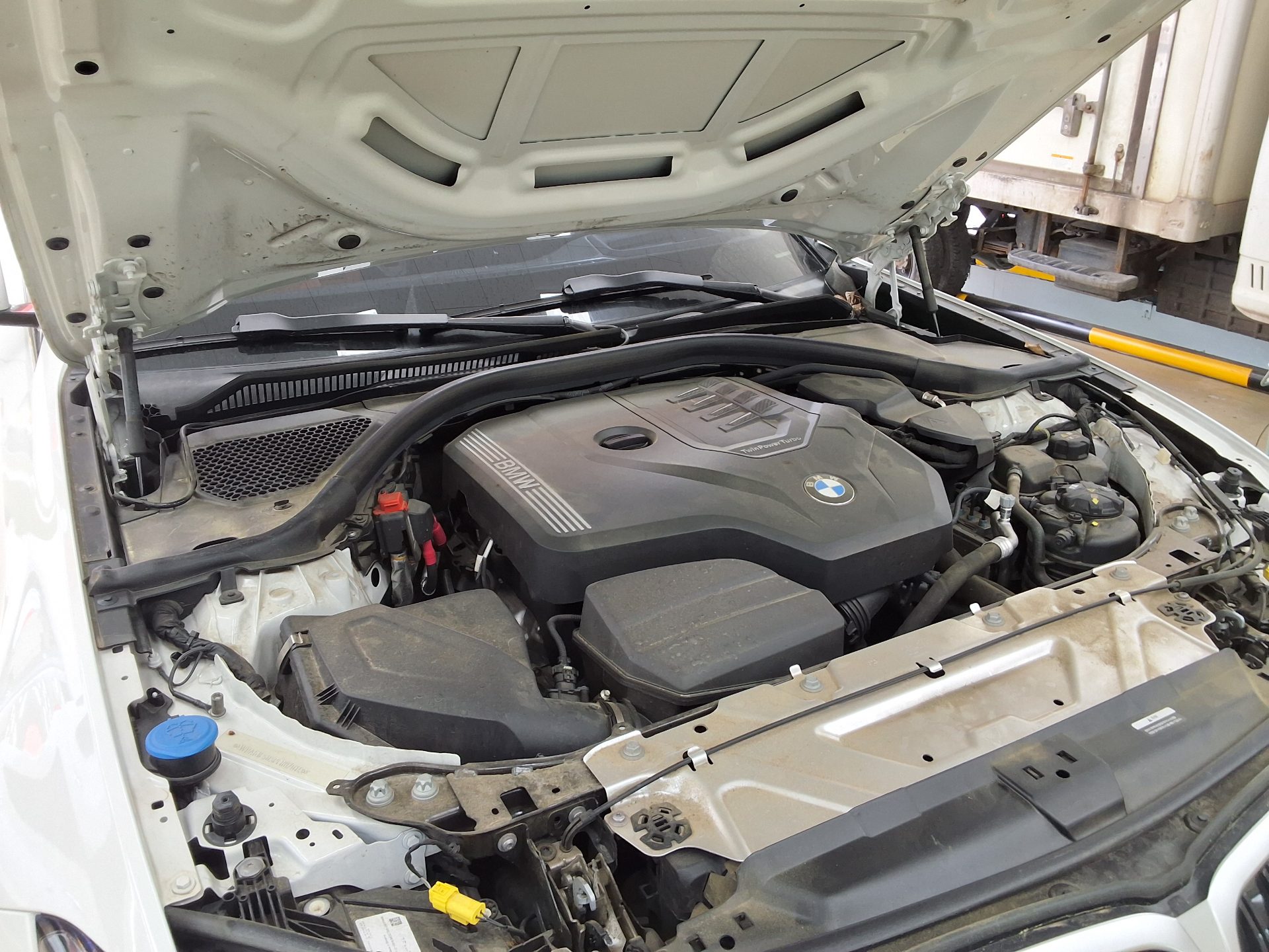 BMW 3 시리즈 2023 - 이미지 19