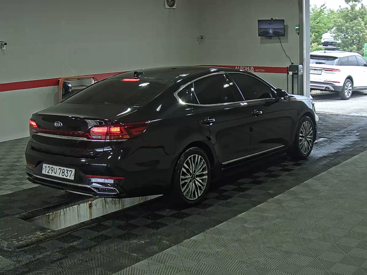 Kia K7 - 4