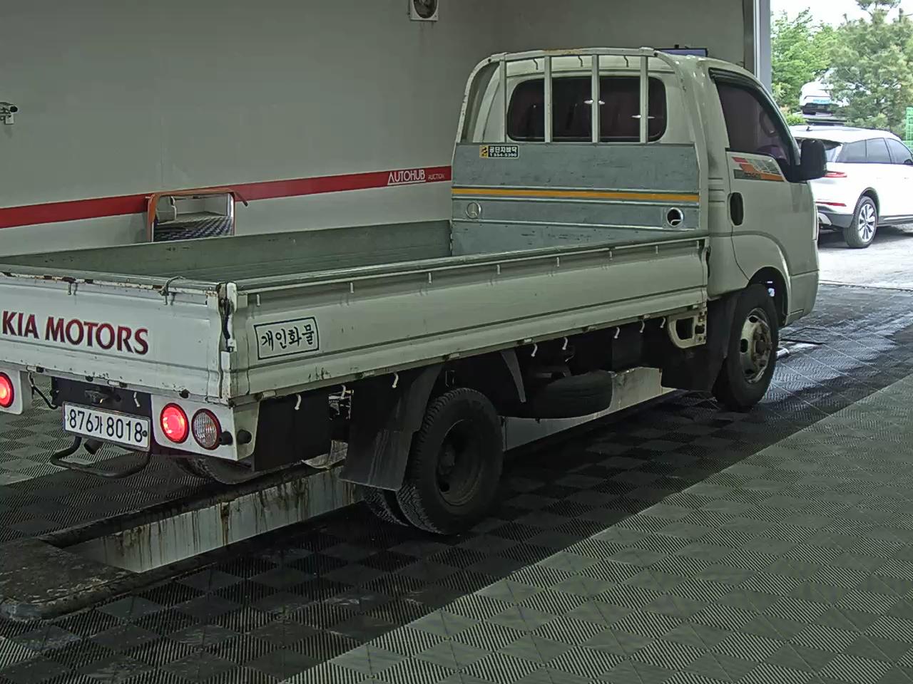 Kia Bongo - 4