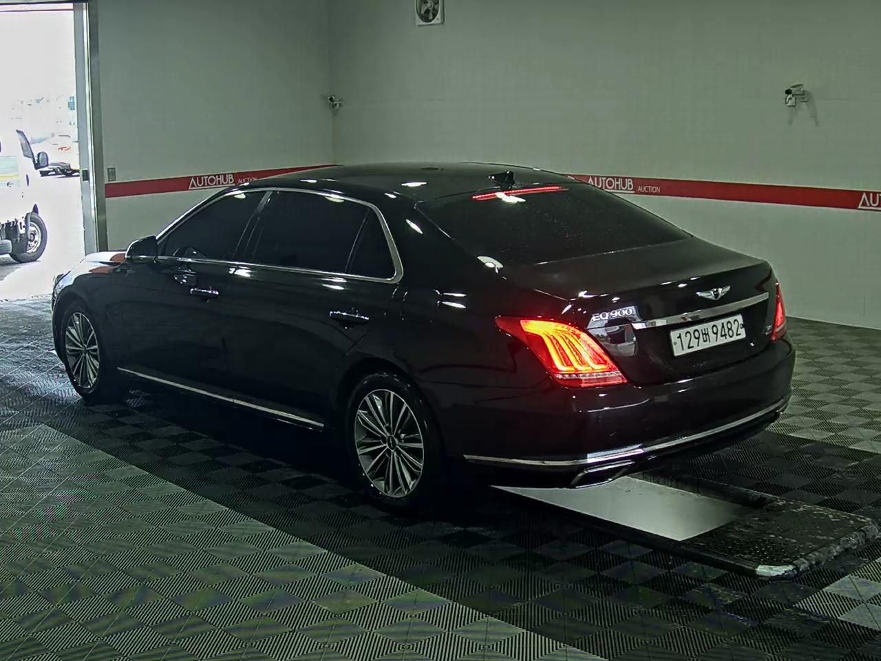 Hyundai Genesis EQ900 2018 - Image 5