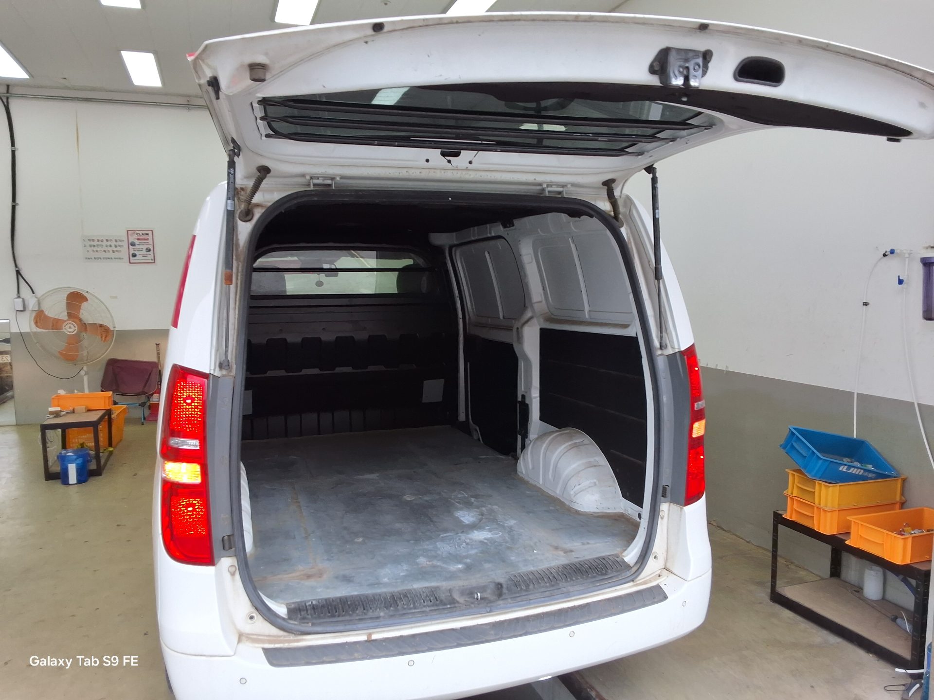 Hyundai Grand Starex 2019 - Image 14