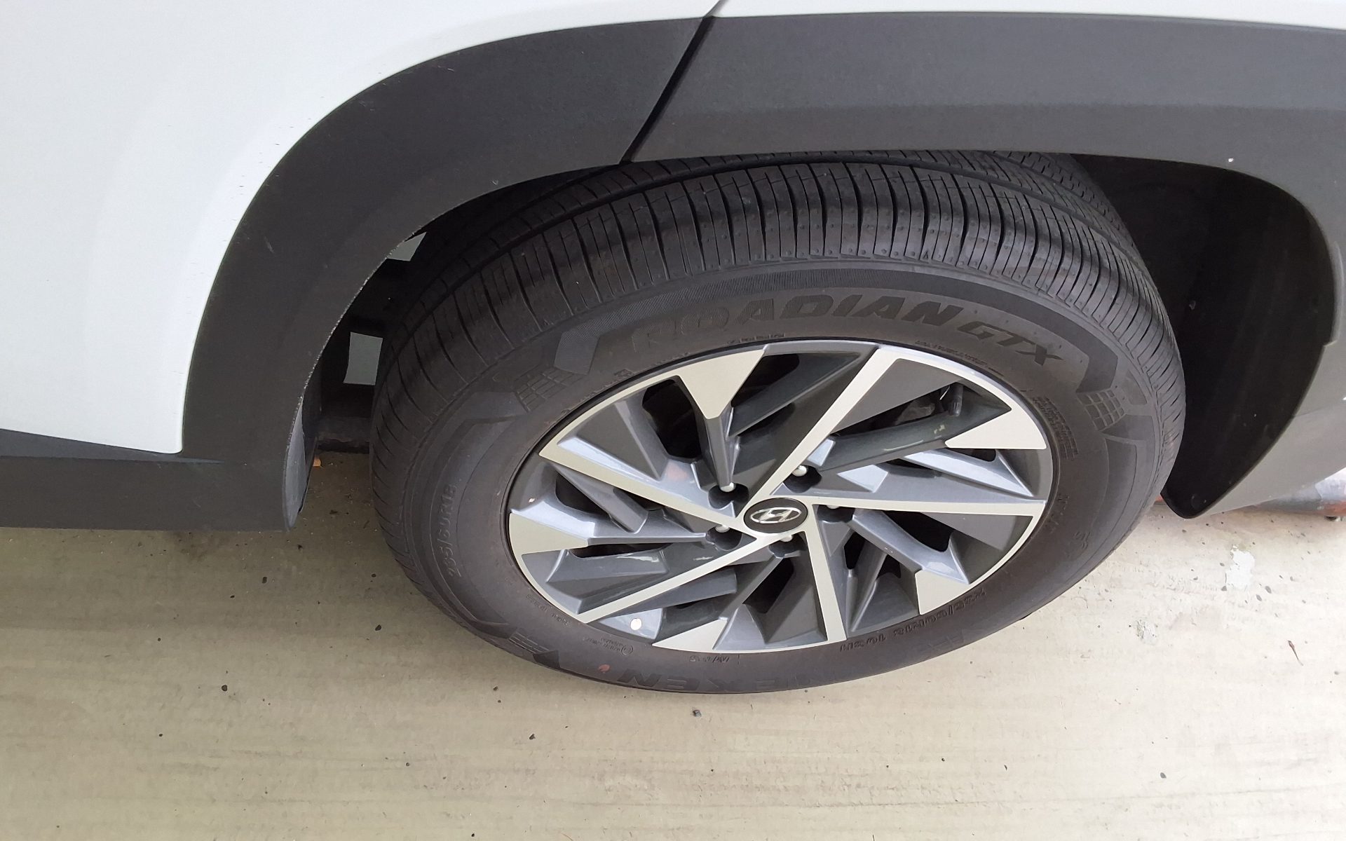 2023 - hyundai tucson