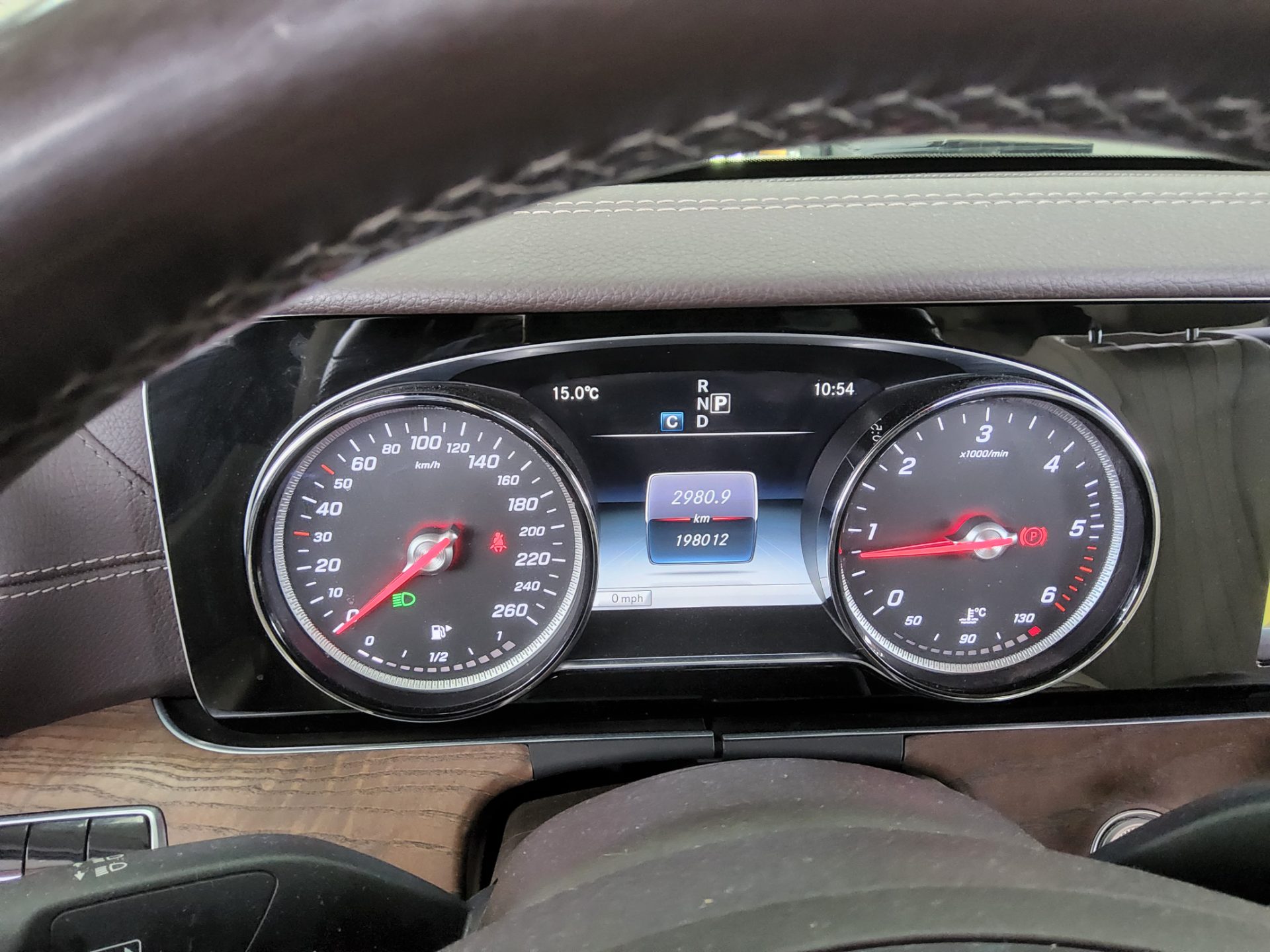 Mercedes-Benz E-Class 2017 - Image 8