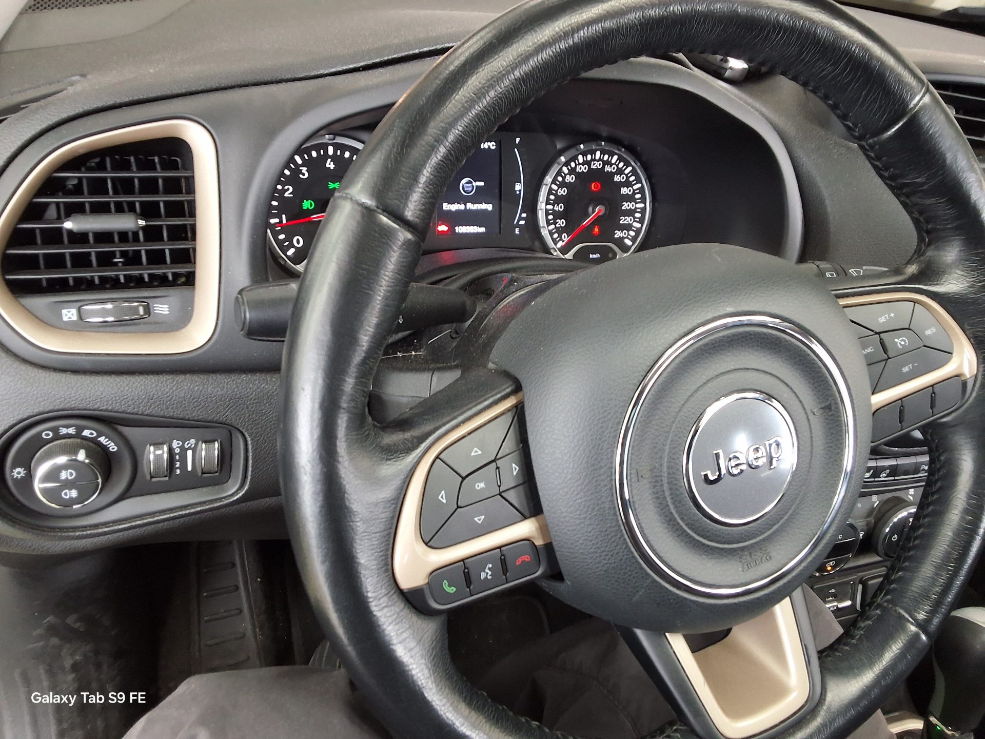 Jeep Renegade 2017 - Image 16
