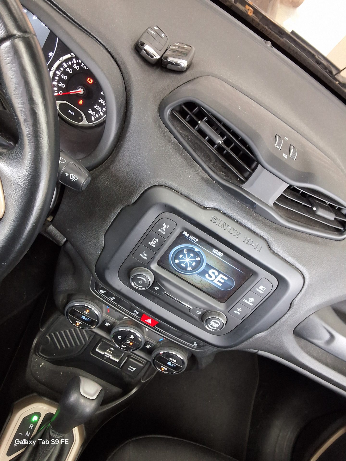 Jeep Renegade 2017 - Image 17