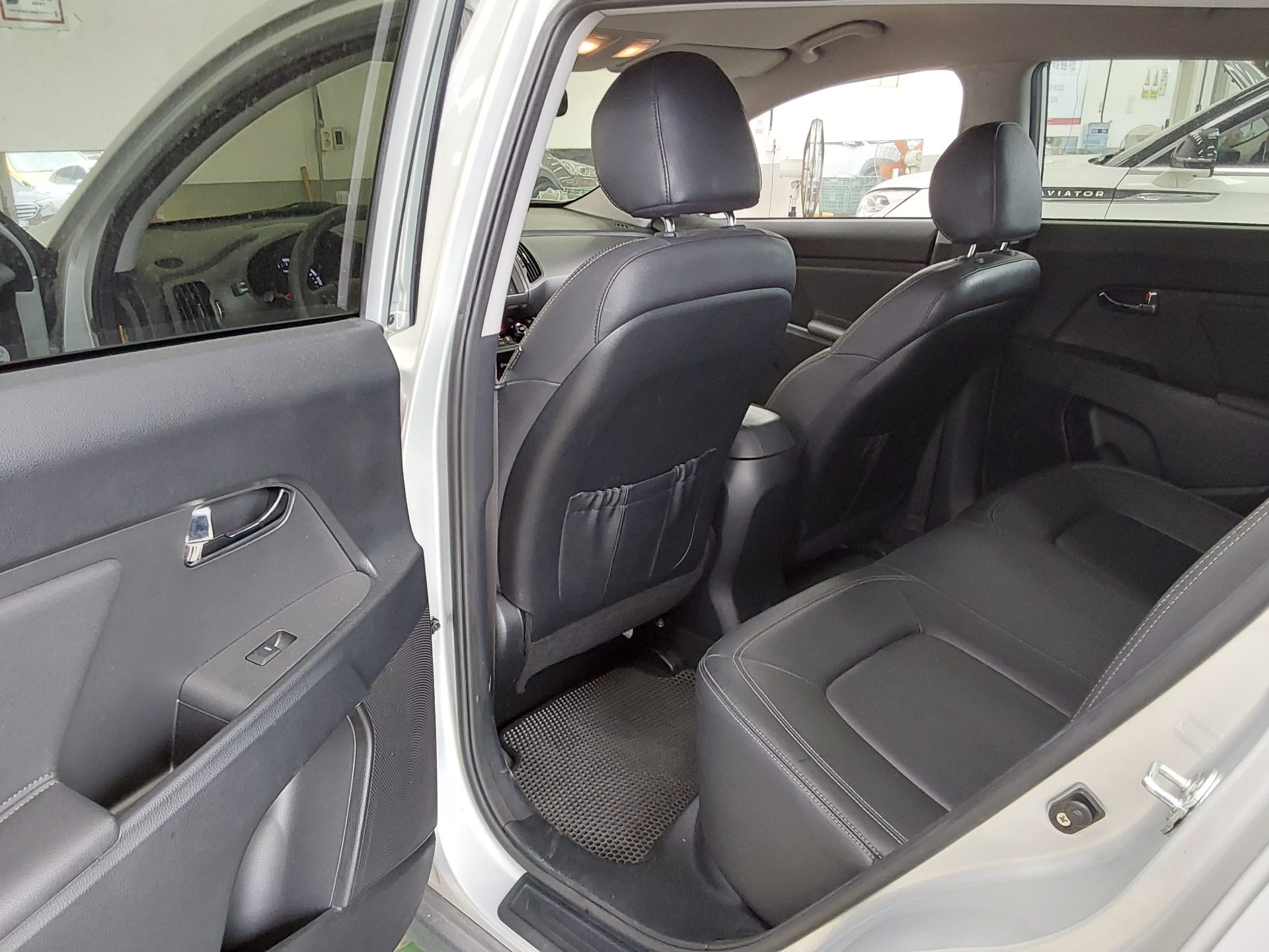 Kia Sportage 2013 - Image 12