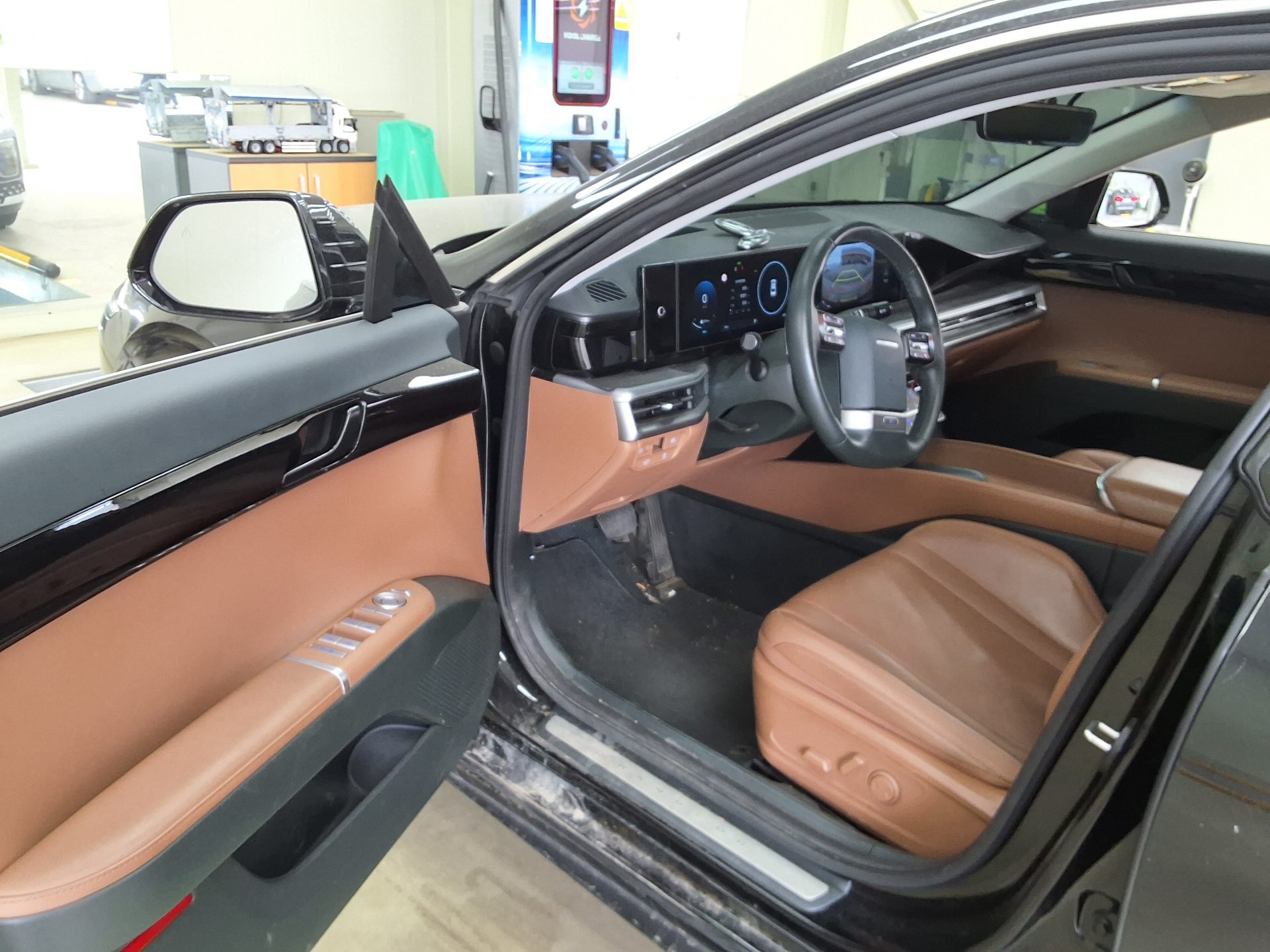 Hyundai Grandeur 2023 - Image 9
