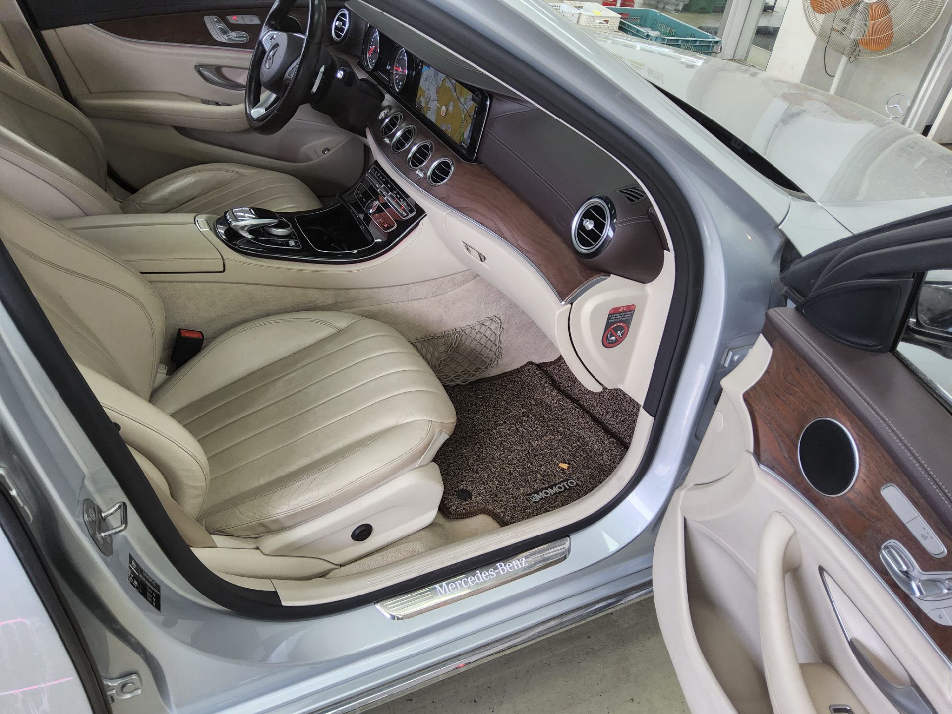 Mercedes-Benz E-Class 2017 - Image 13