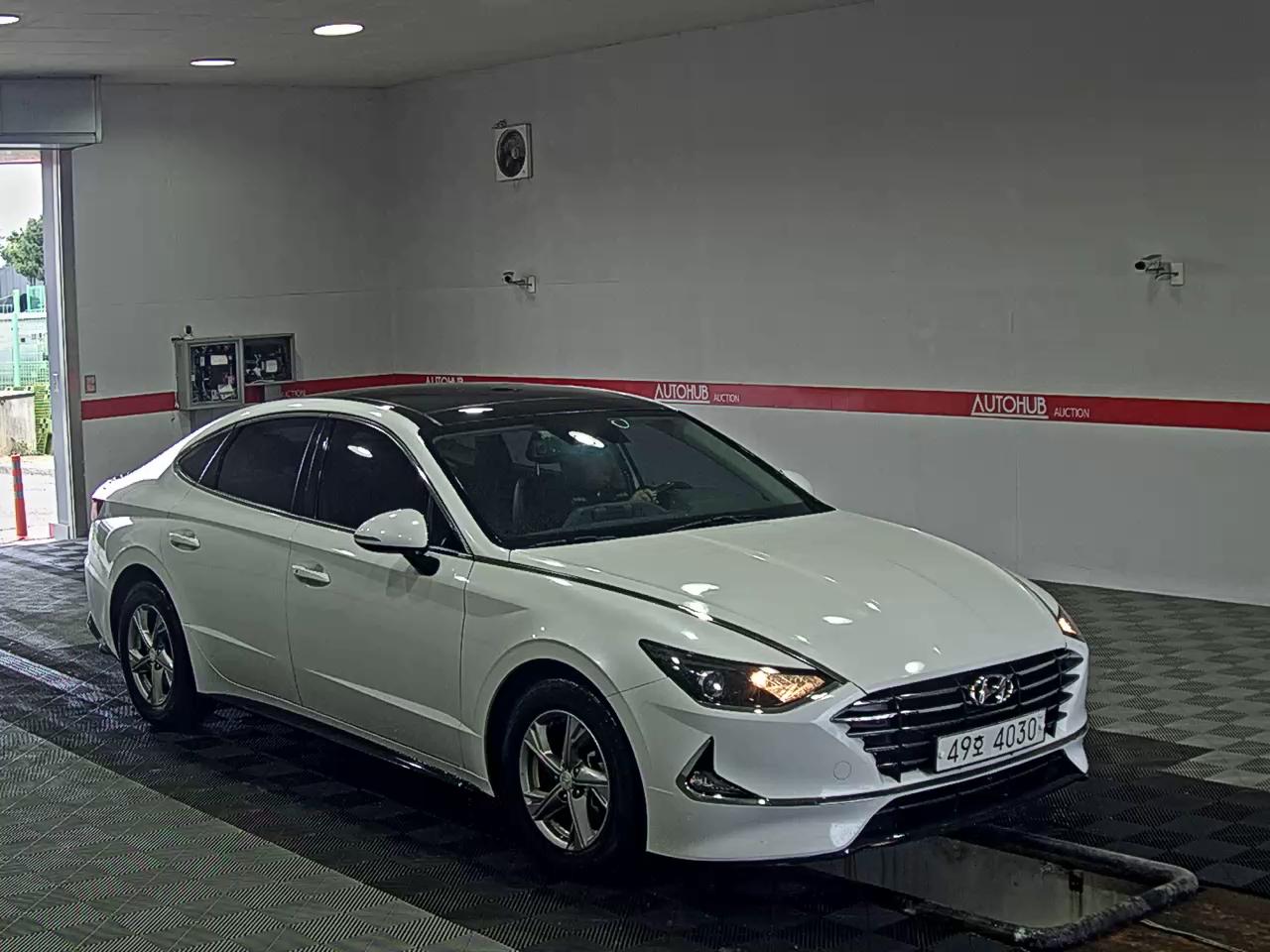 Hyundai Sonata 2020 - Image 2