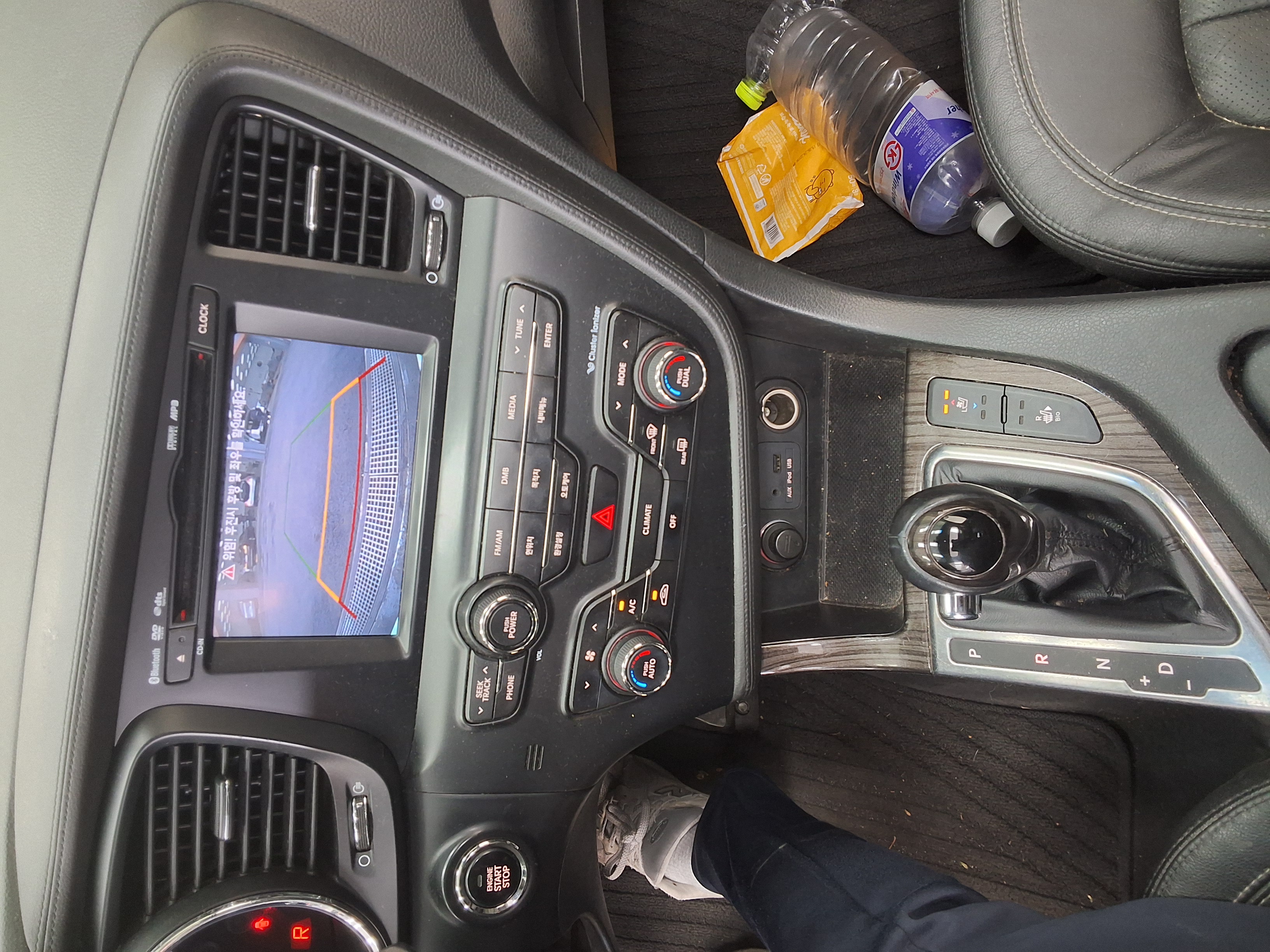 Kia K5 2011 - Image 10