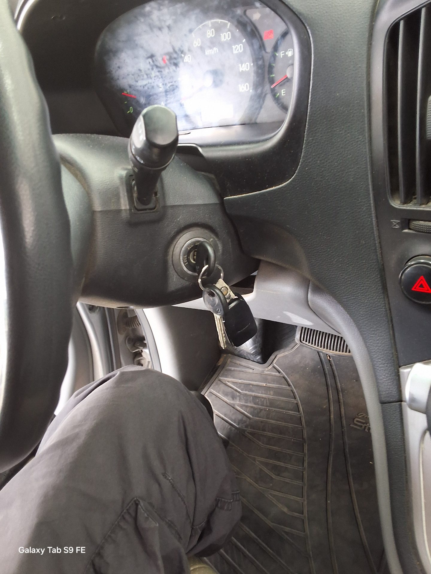 Hyundai Grand Starex 2016 - Image 18