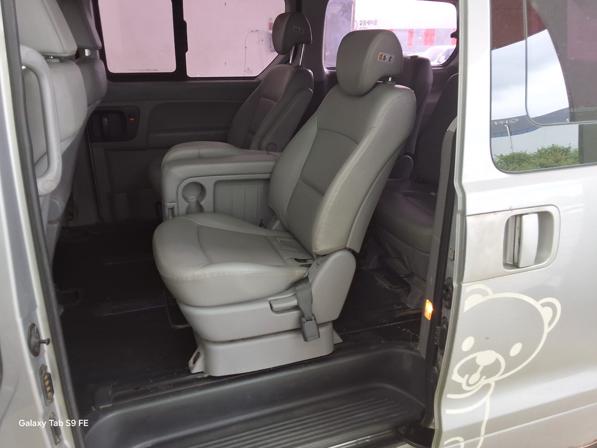 Hyundai Grand Starex 2016 - Image 11