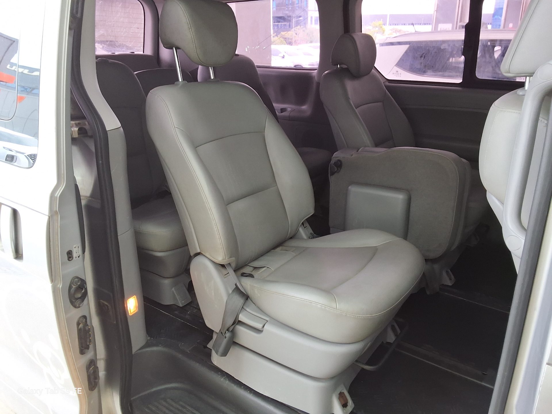 Hyundai Grand Starex 2016 - Image 12