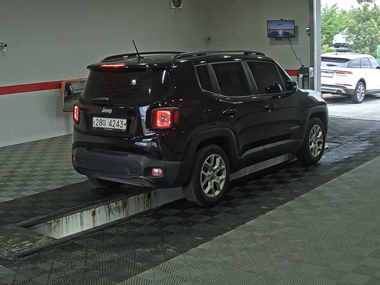 Jeep Renegade 2017 - Image 4
