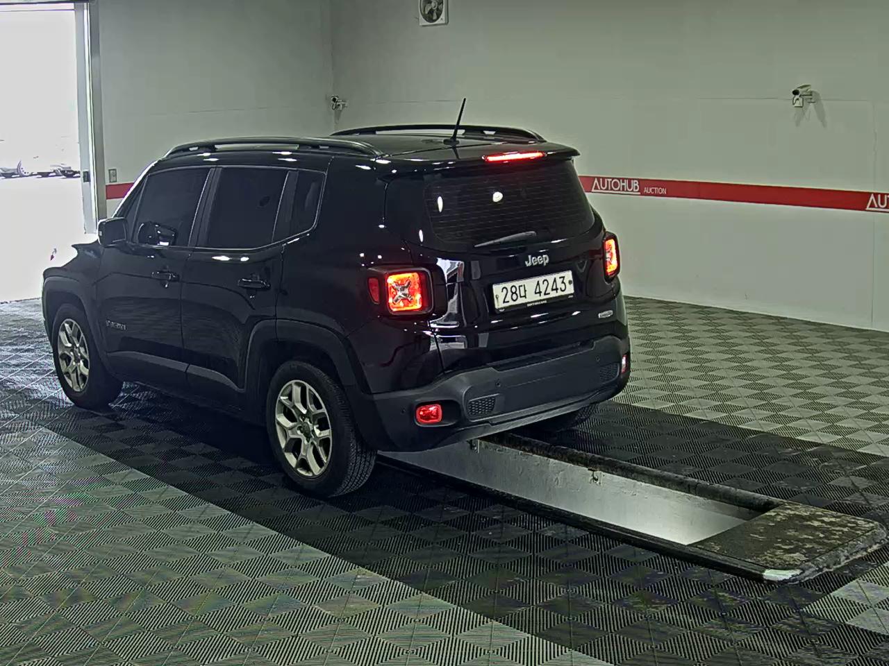 Jeep Renegade 2017 - Image 5