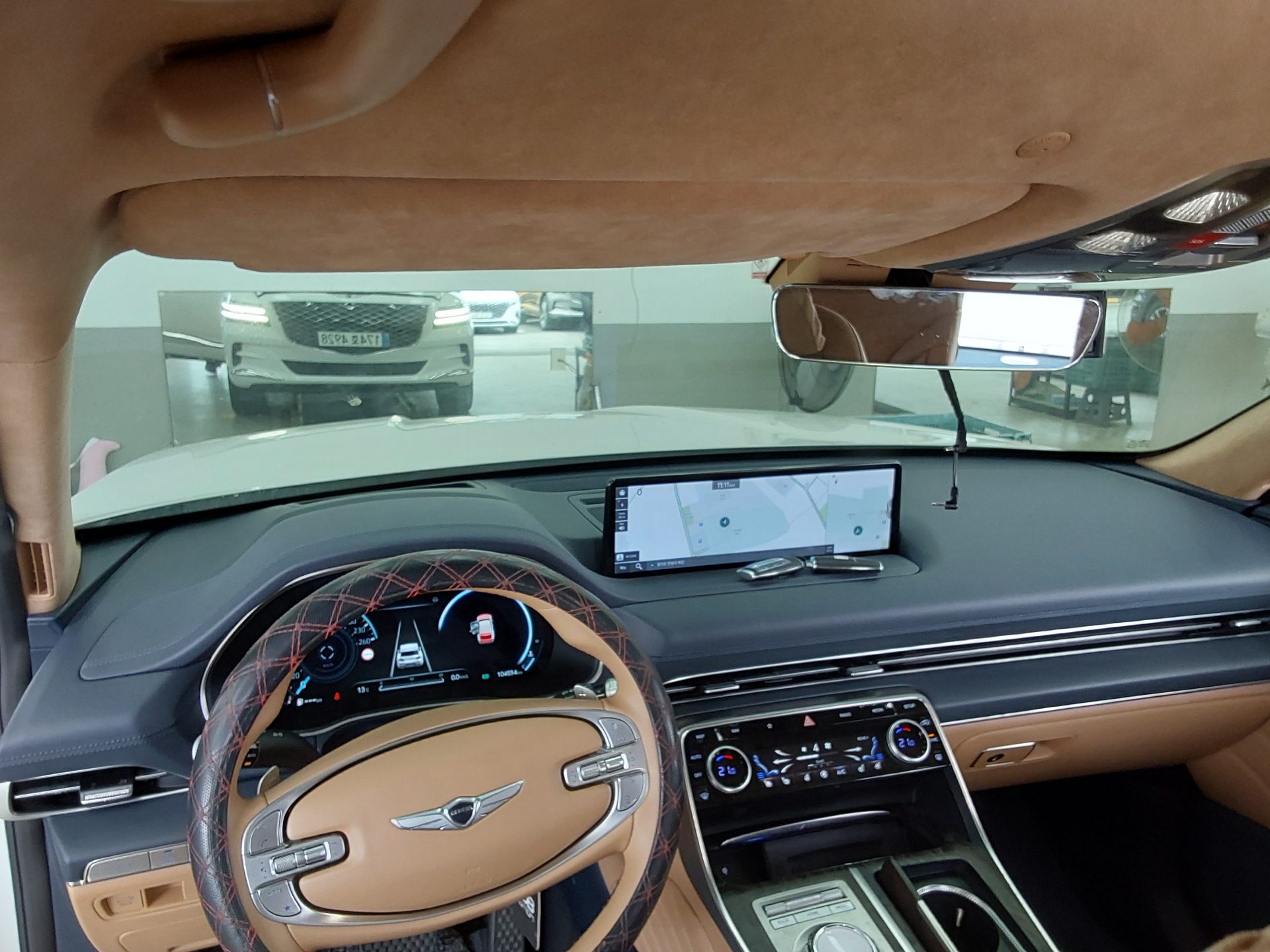 2023 - genesis gv80