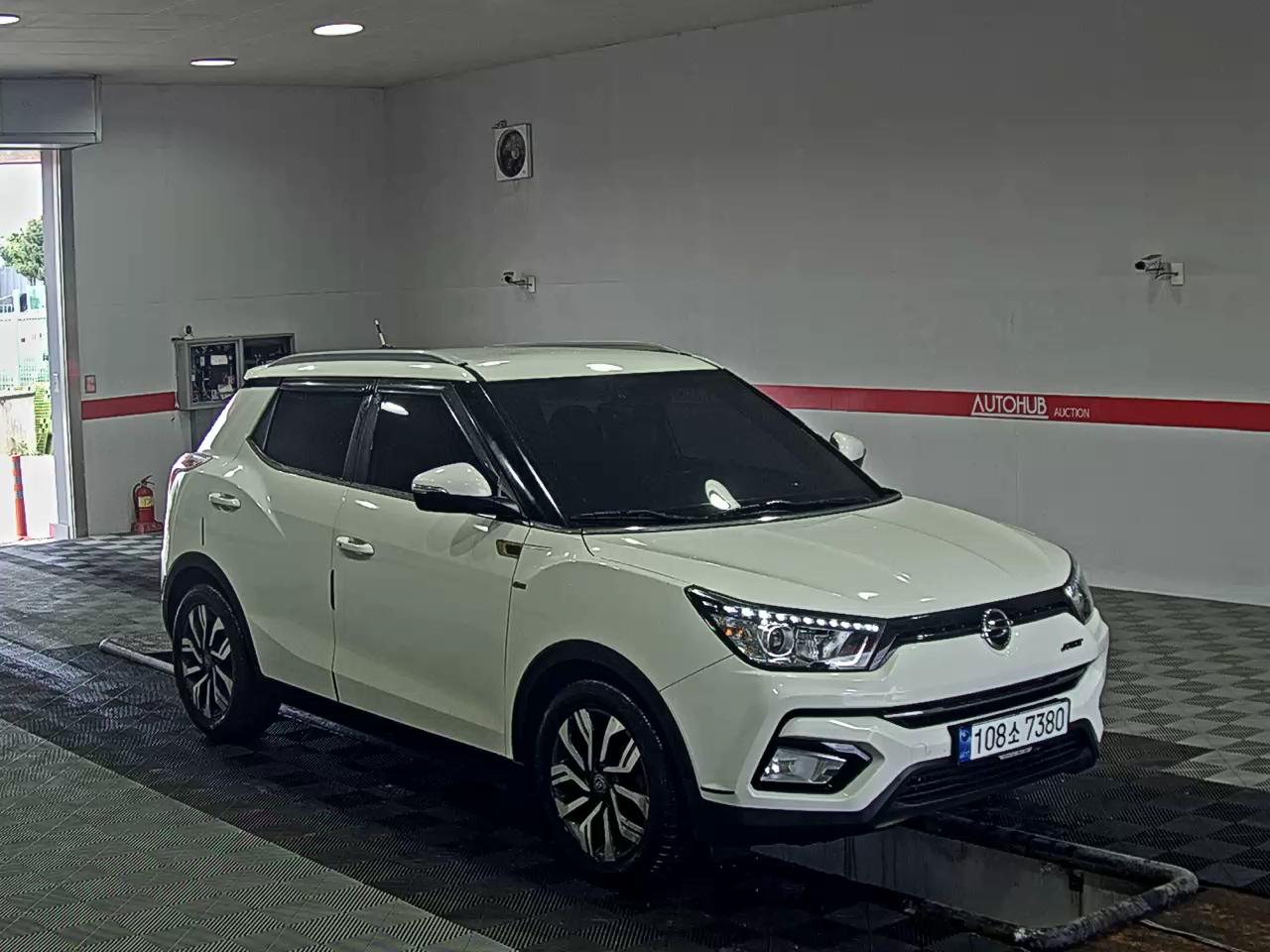 KG Mobility Tivoli 2019 - Image 2