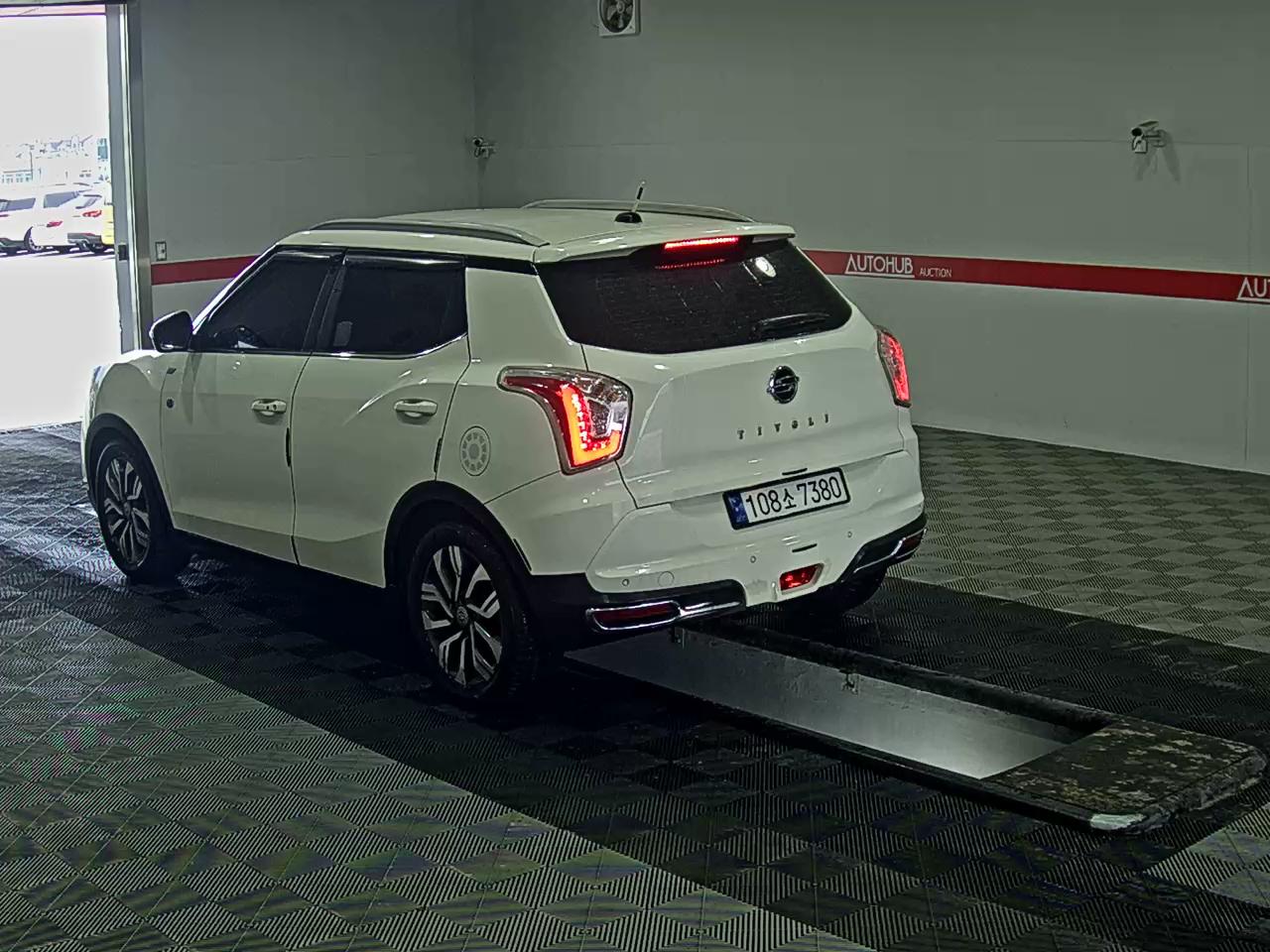 KG Mobility Tivoli 2019 - Image 5