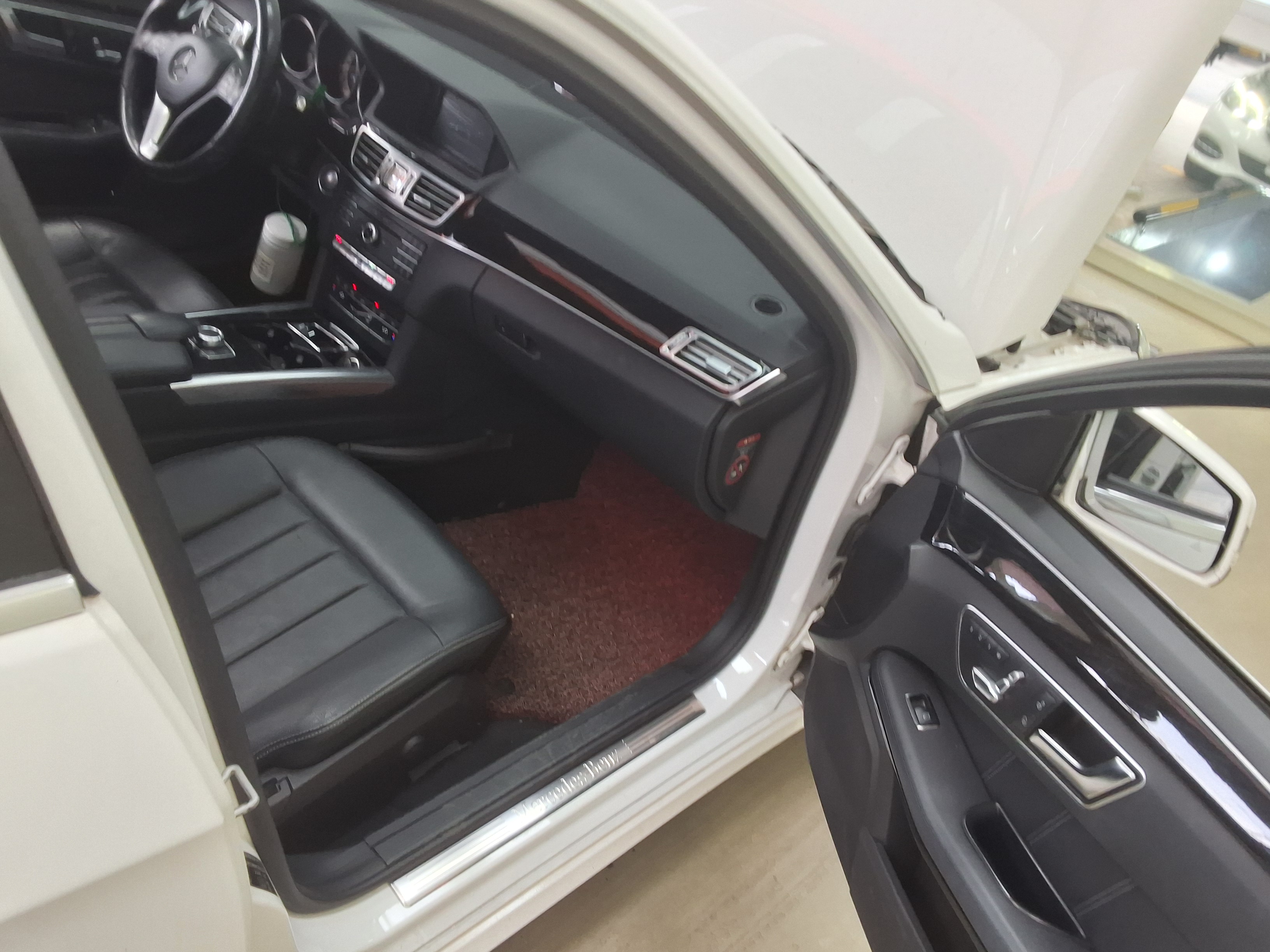 Mercedes-Benz E-Class 2016 - Image 13